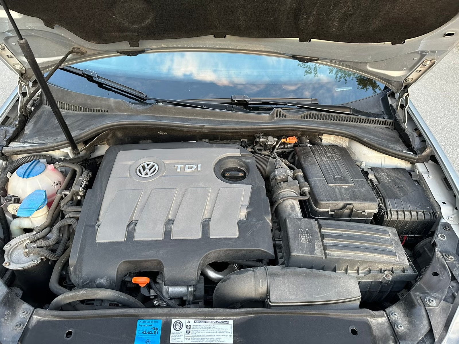 Volkswagen Golf Variant 1.6 TDI DPF BMT Manual, 105hp, 2012