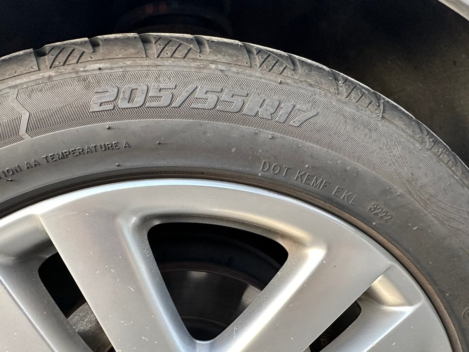 Volkswagen Golf Variant 1.6 TDI DPF BMT Manual, 105hp, 2012