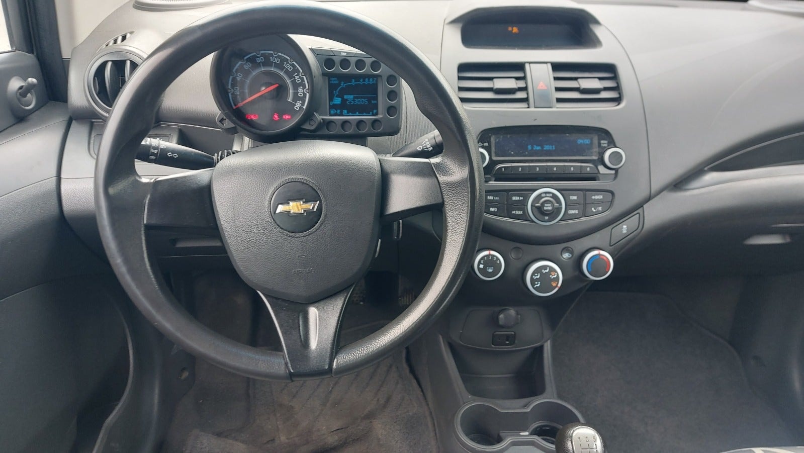 Chevrolet Spark 1.0 Manual, 5-trins, 68ps, 2013