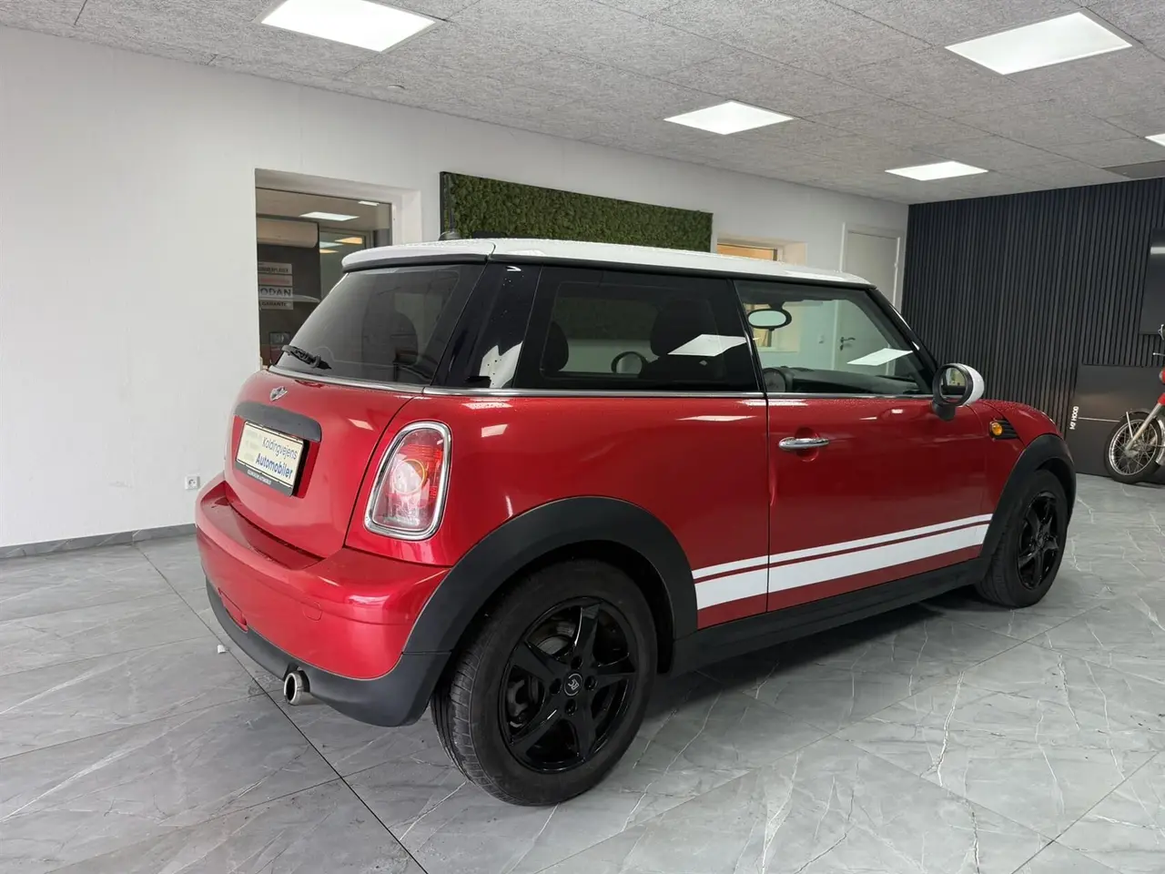 MINI One D Manuell, 6-trinn, 90hk, 2010