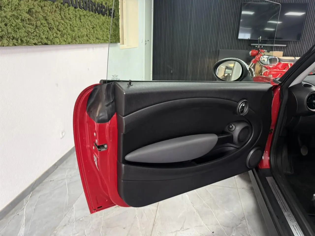 MINI One D Manuell, 6-trinn, 90hk, 2010