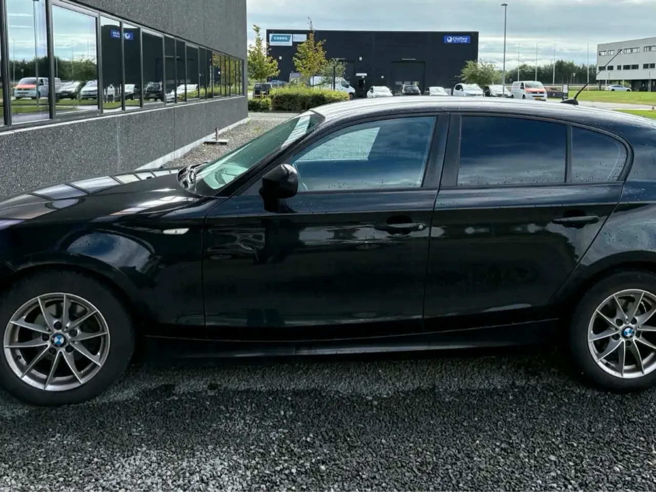 BMW 116d 5-door Manual, 6-trins, 116ps, 2011