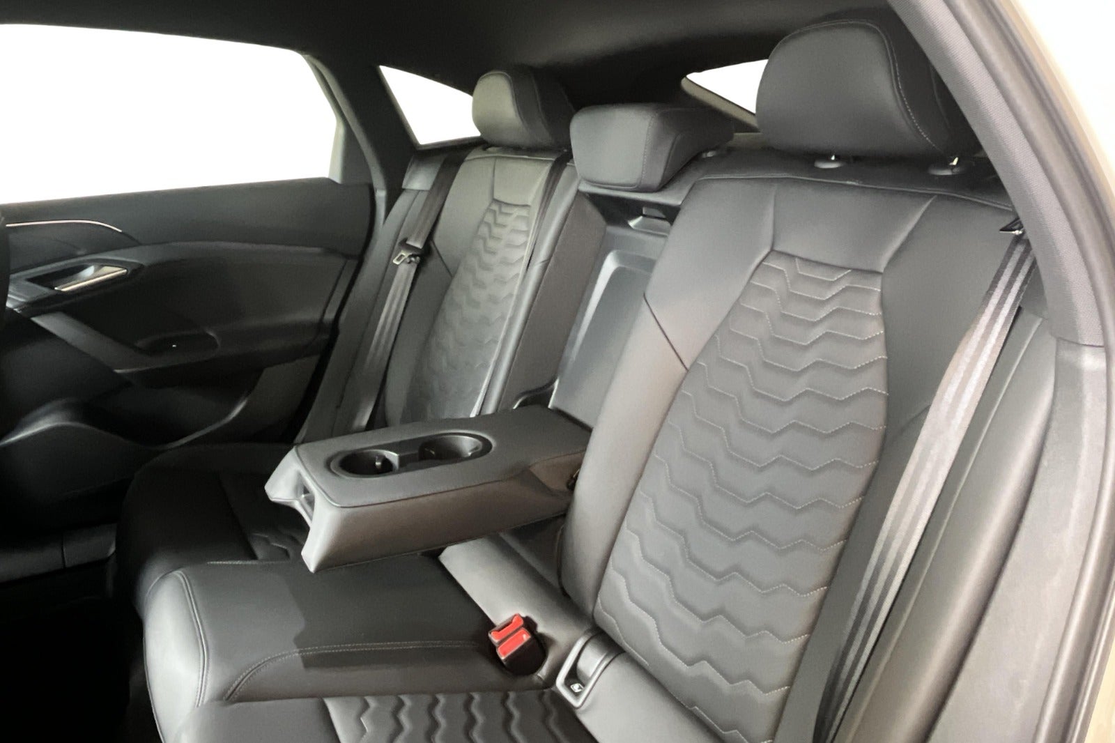 Audi A6 Sportback e-tron performance, 367hk, 2025