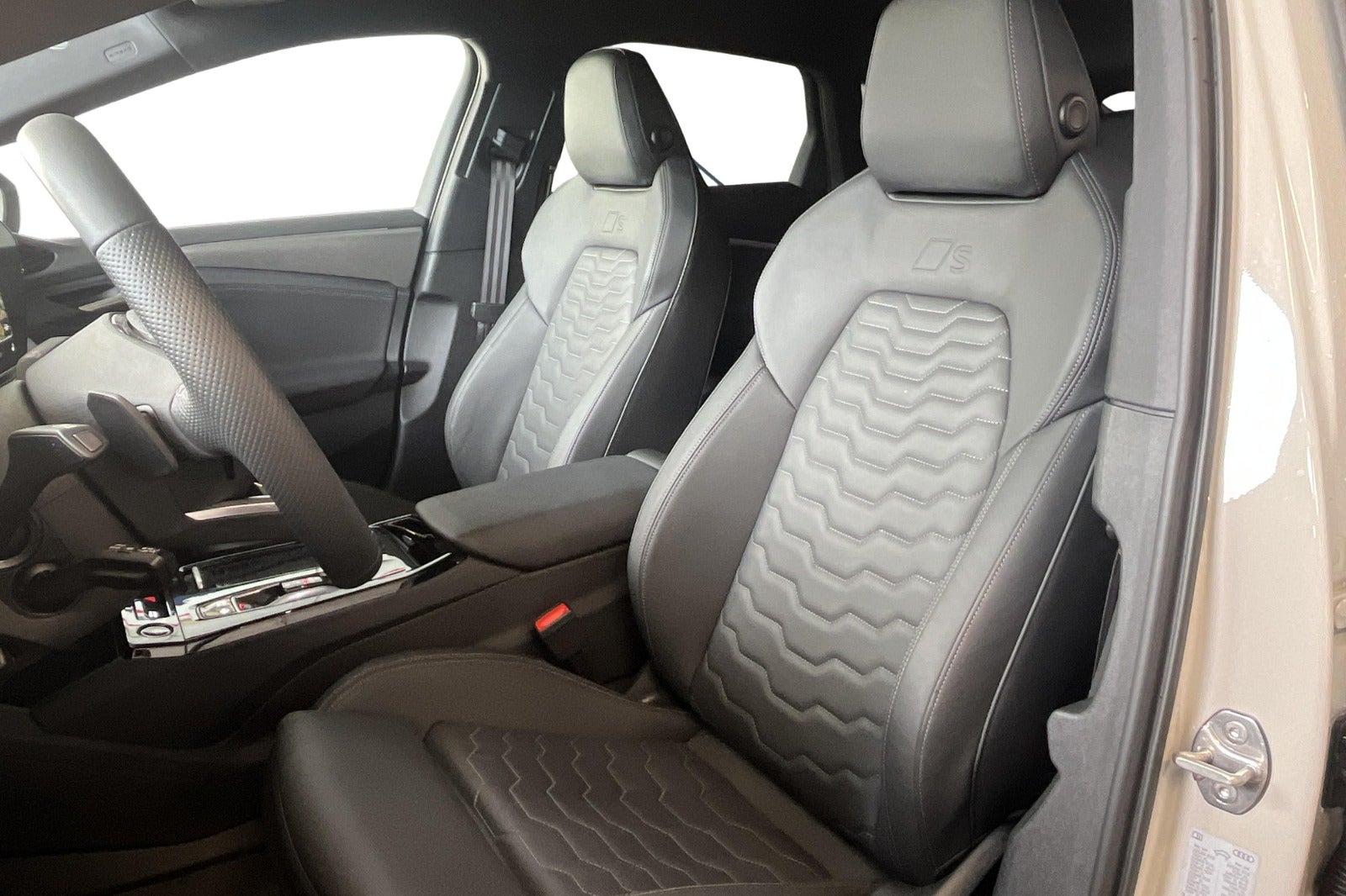 Audi A6 Sportback e-tron performance, 367hk, 2025