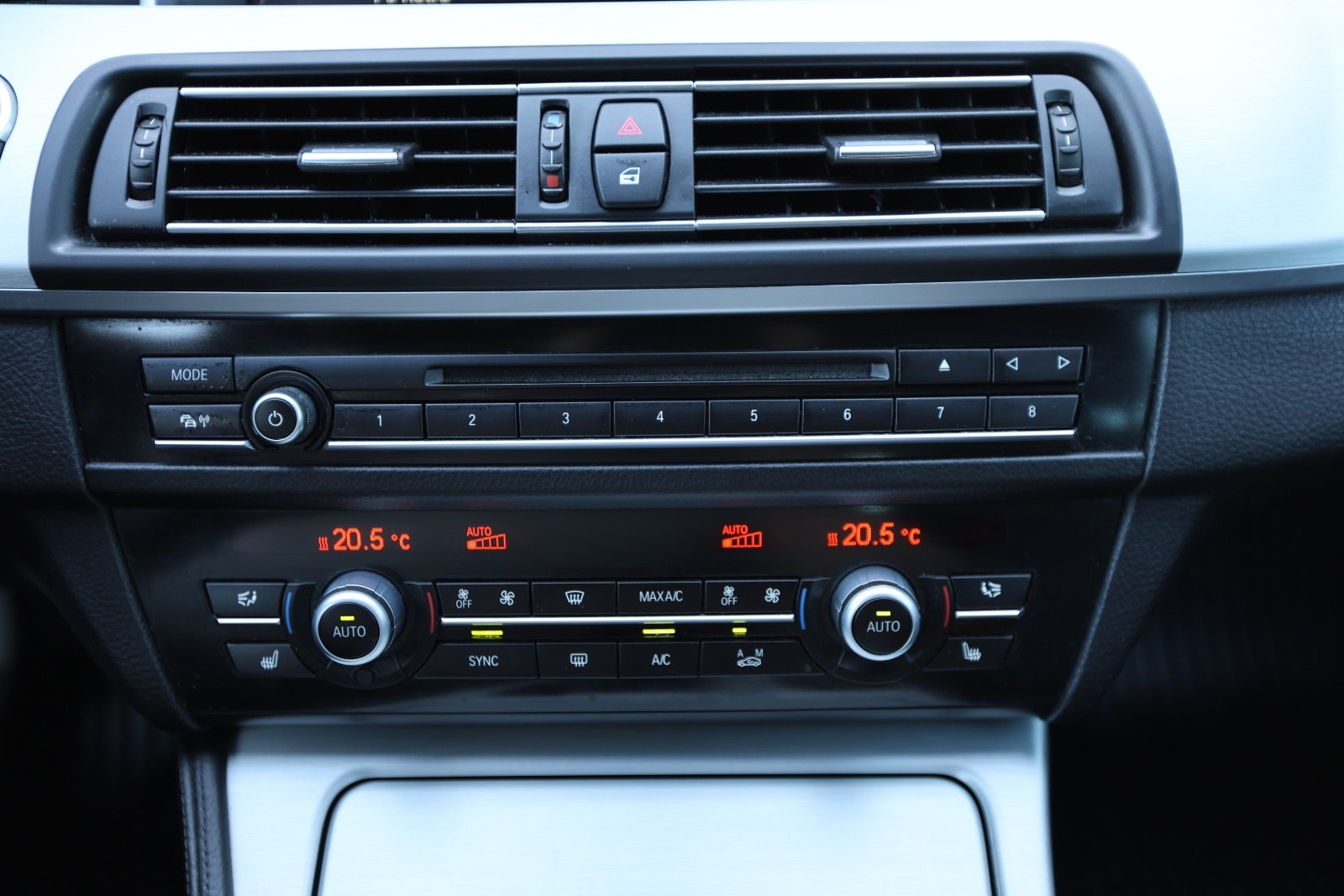 BMW 520d xDrive Touring Steptronic, 163hp, 2014