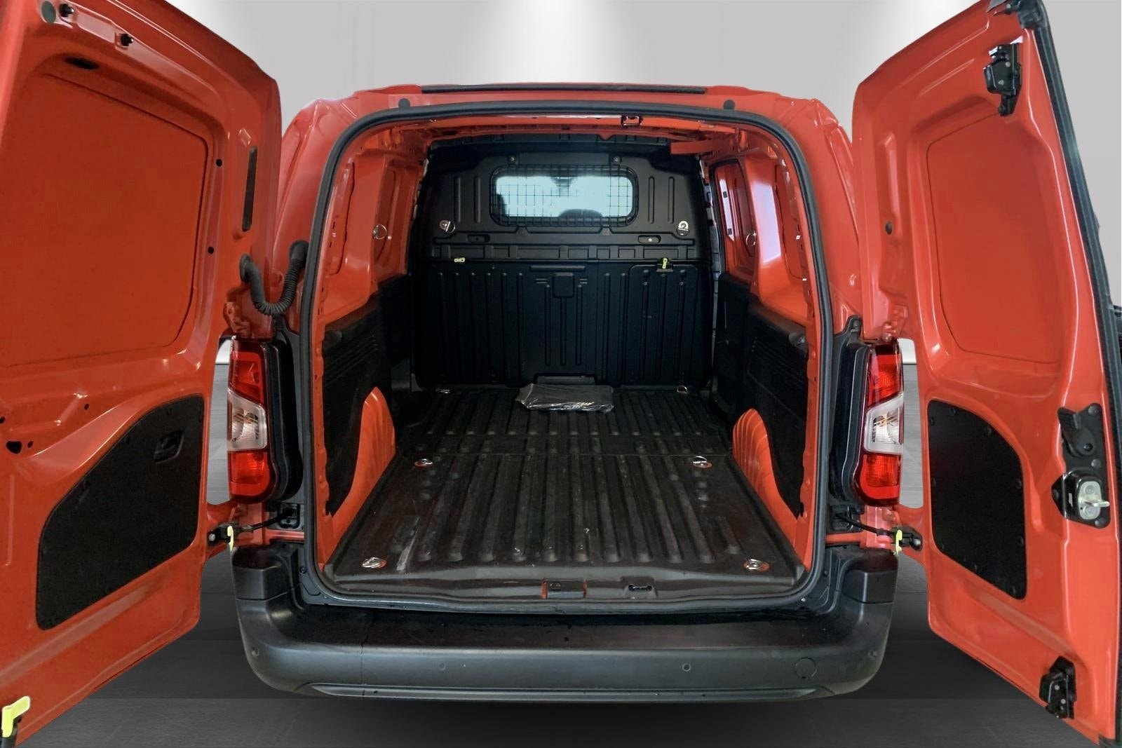 Opel Combo-e Cargo XL 50 kWh, 136hp, 2023