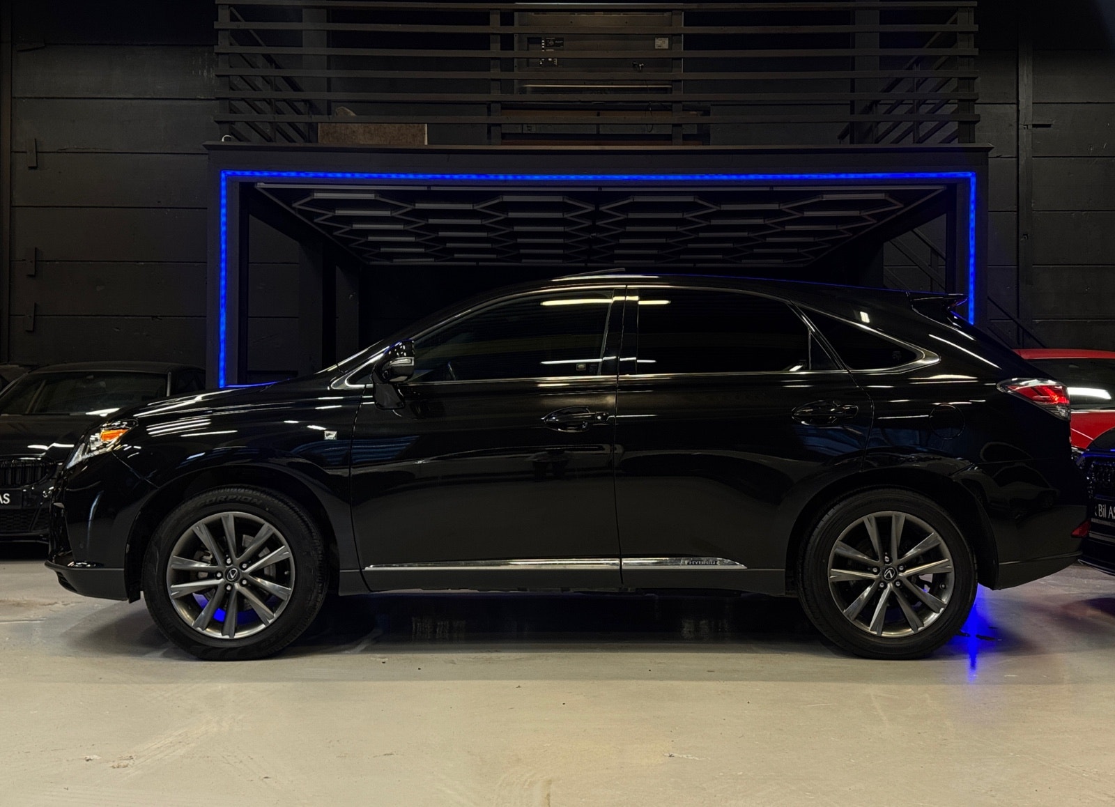 Lexus RX 450h AWD 3.5 V6 AWD CVT, 299ps, 2012