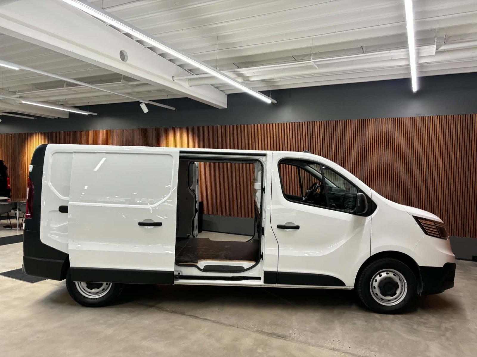 Renault Trafic Van 3.0t 2.0 Blue dCi 150 EDC, 6-trins, 150ps, 2025