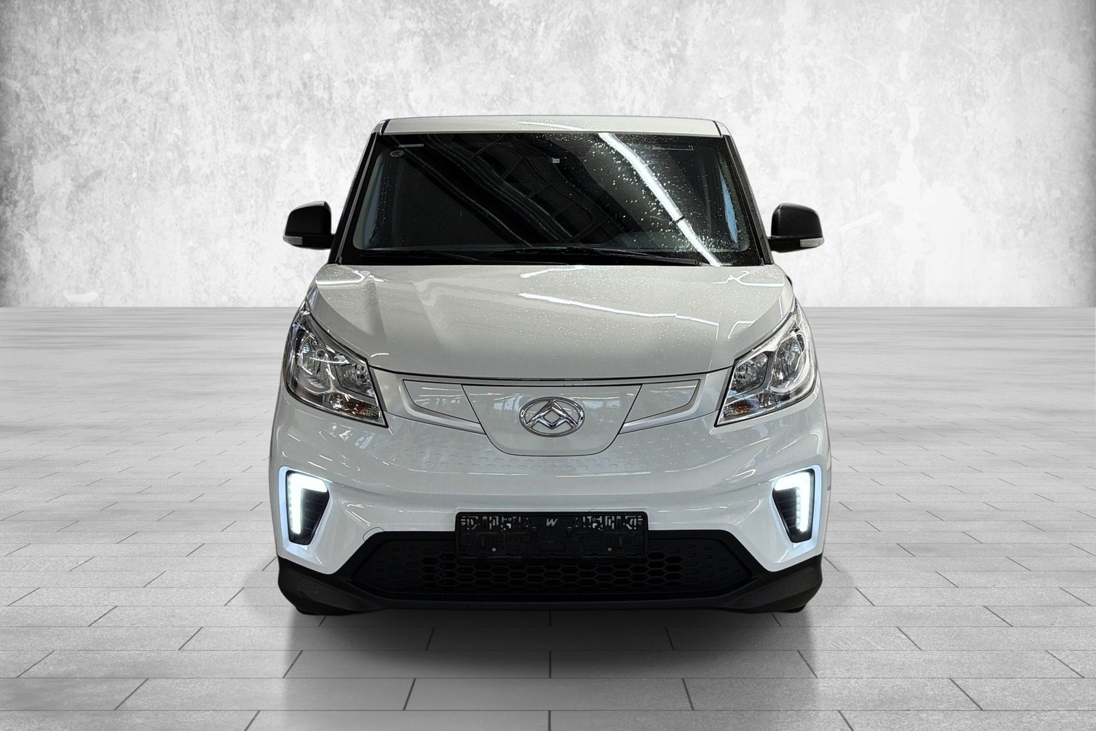 Maxus e-Deliver 3 52.5 kWh, 122ps, 2020