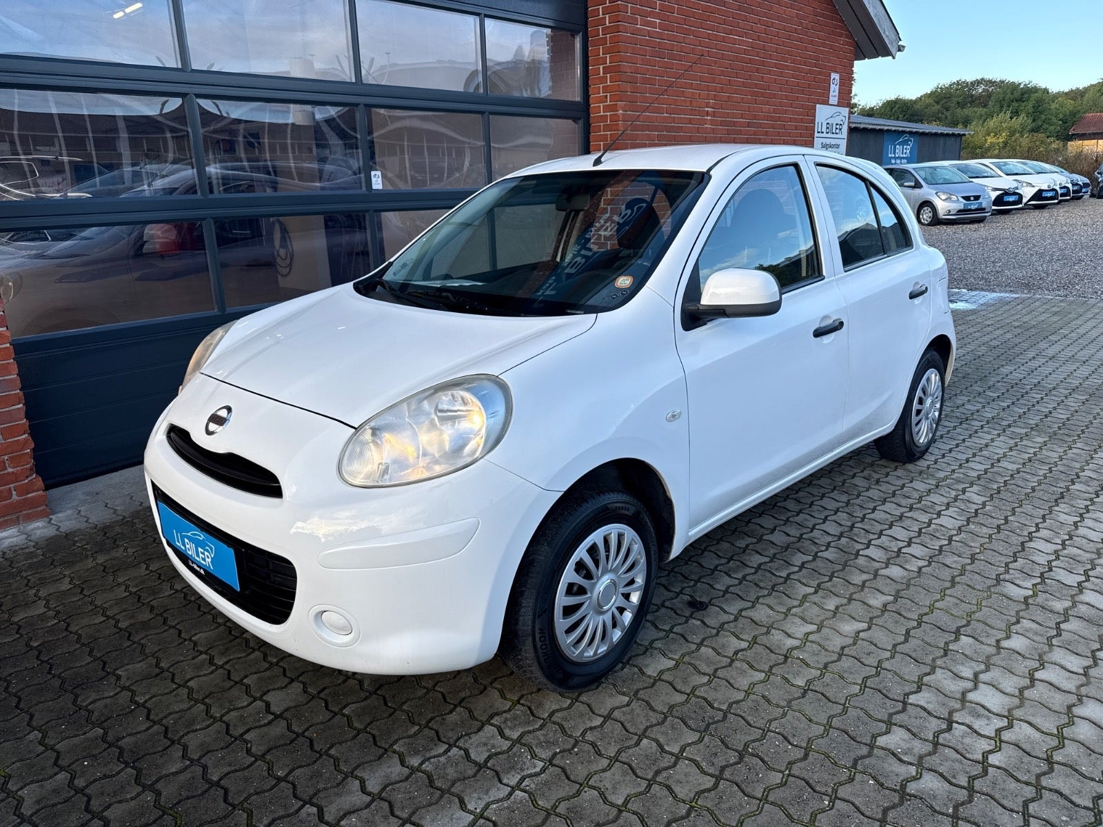 Nissan Micra 1.2 CVT, 80hp, 2011