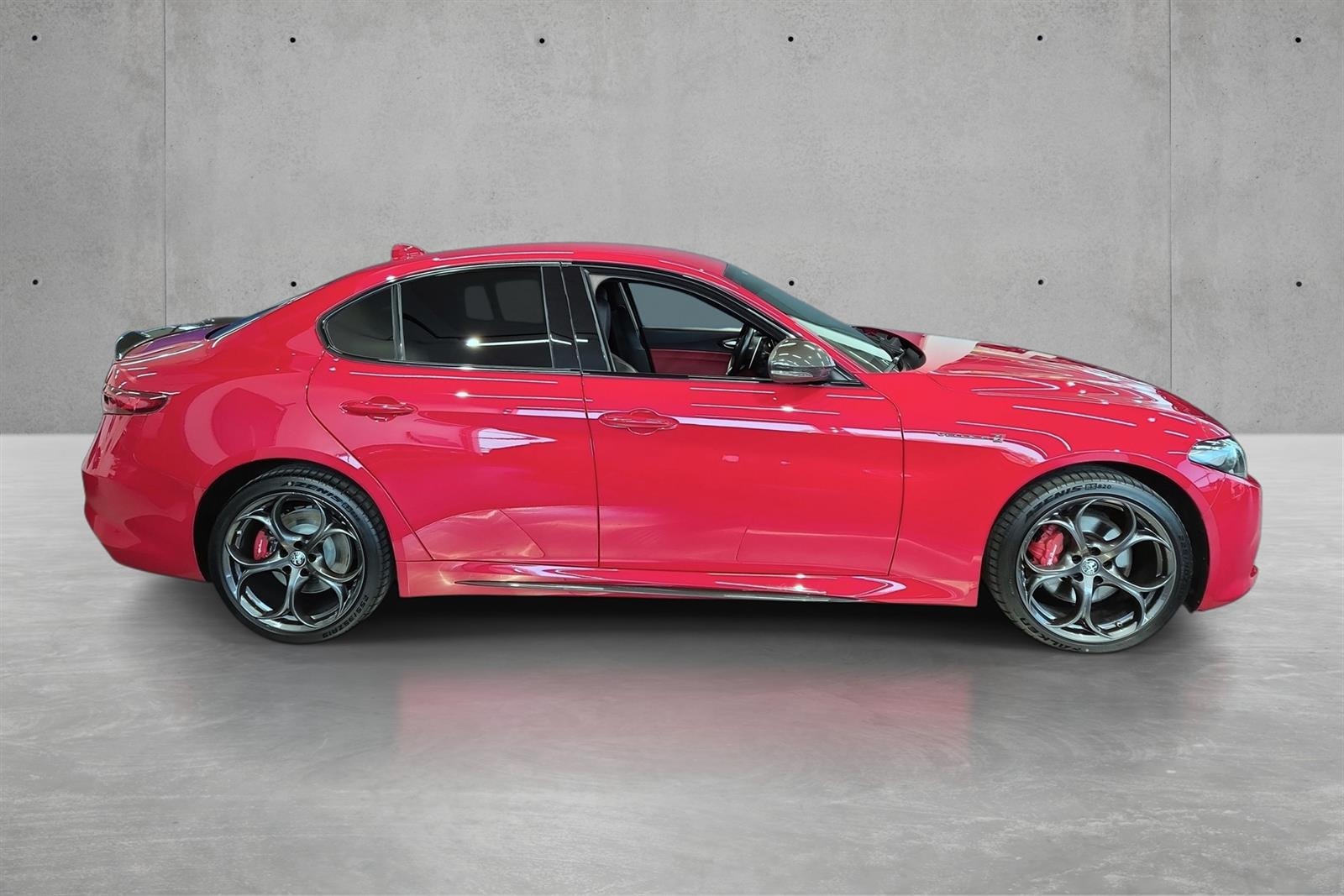 Alfa Romeo Giulia 2.0 Turbo 16V Q4 Automatic, 280hp, 2020