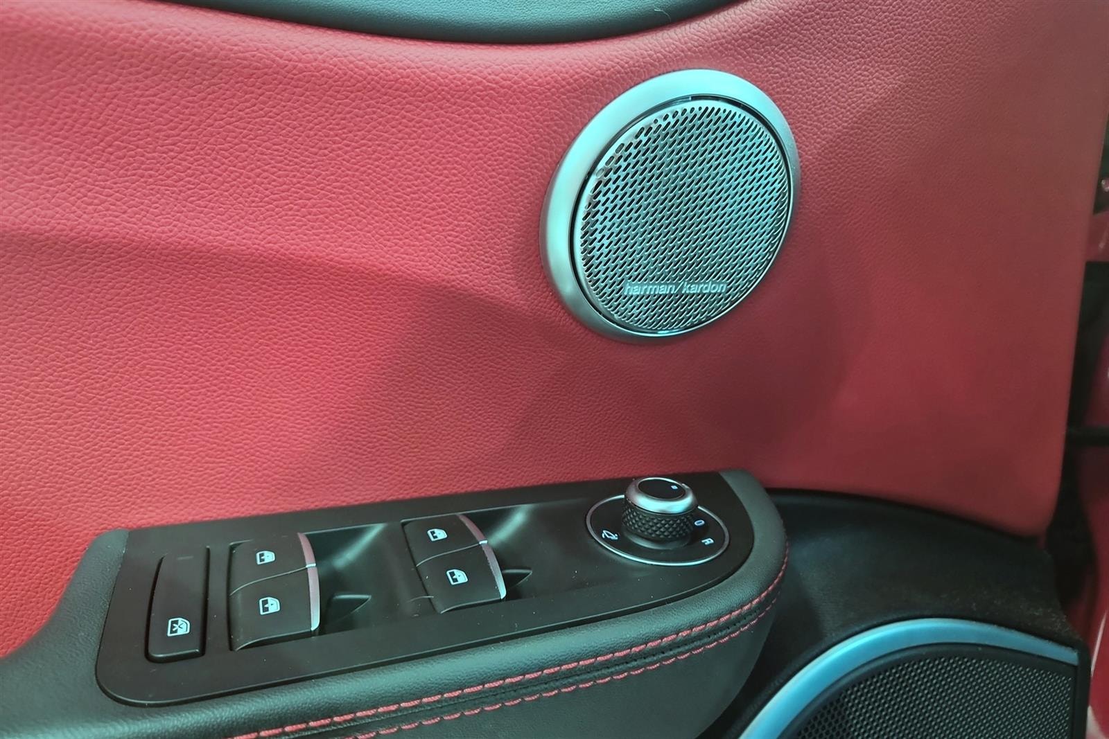 Alfa Romeo Giulia 2.0 Turbo 16V Q4 Automatic, 280hp, 2020