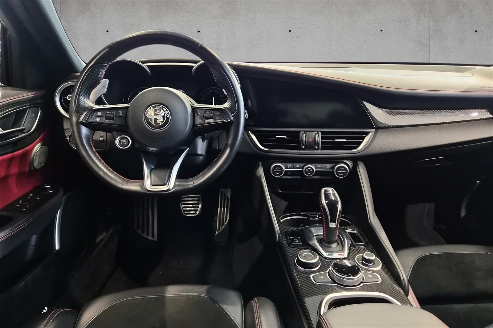 Alfa Romeo Giulia 2.0 Turbo 16V Q4 Automatic, 280hp, 2020