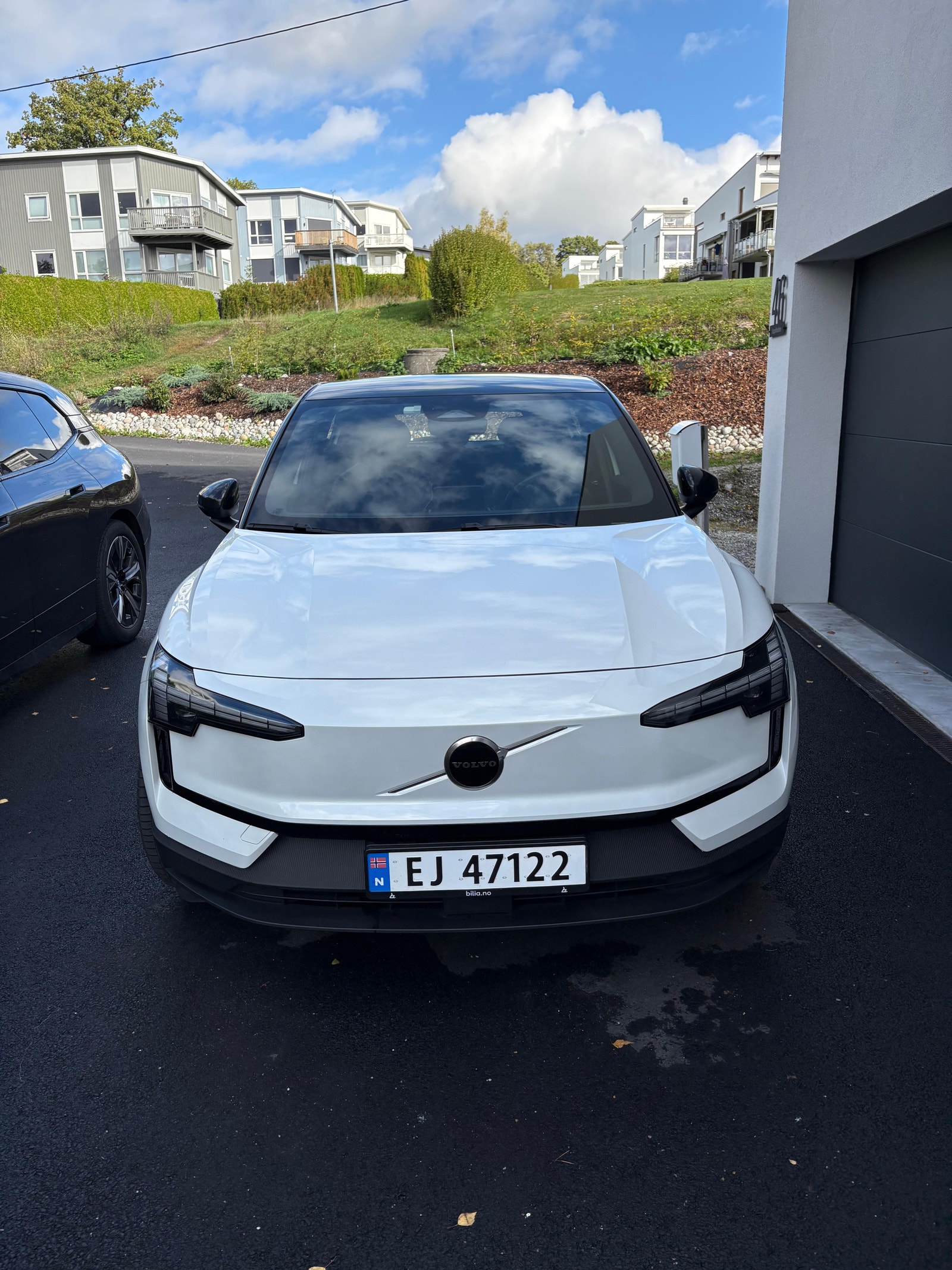 Volvo EX30 Single Motor Extended Range, 272hp, 2025