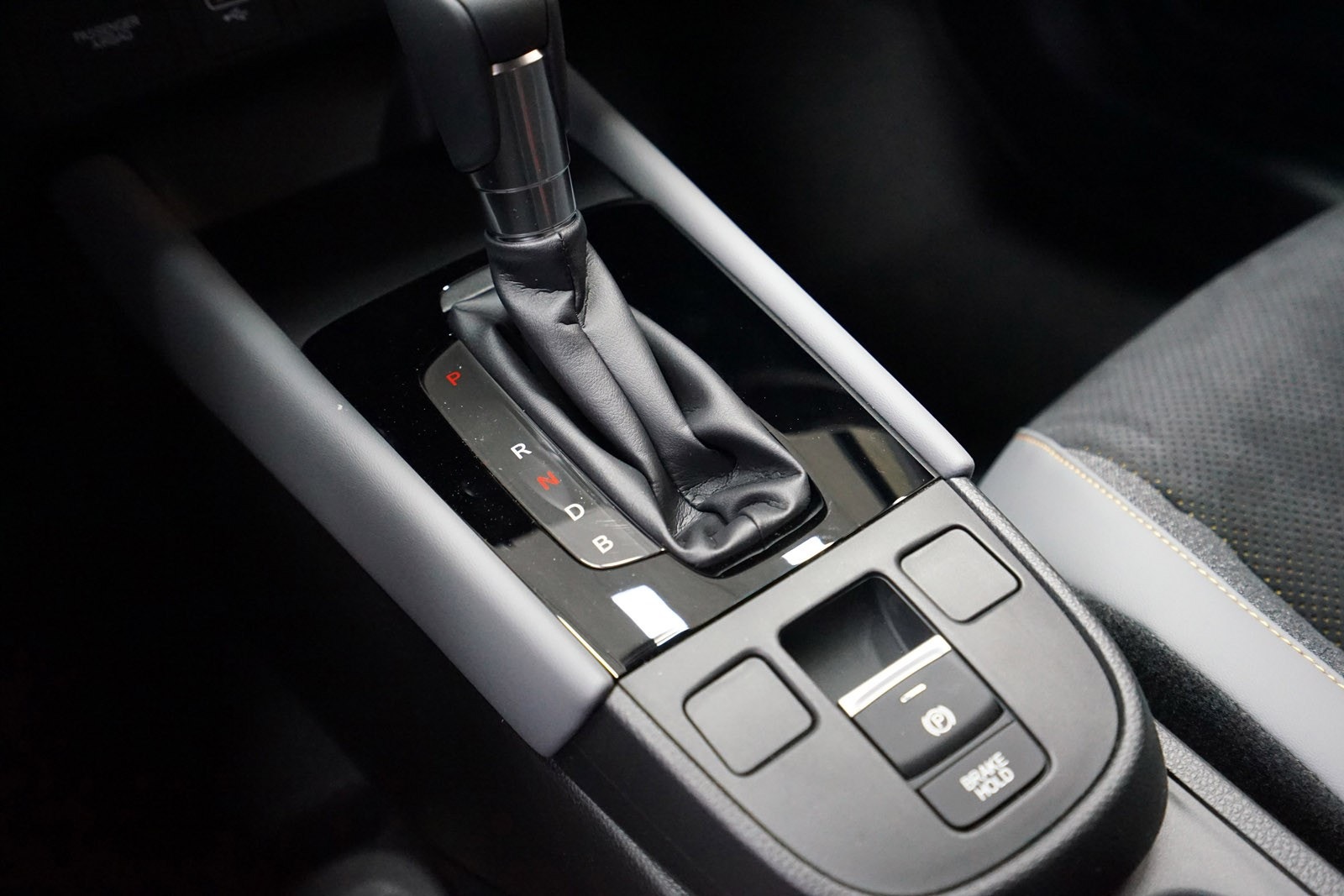 Honda Jazz e:HEV 1.5 e-CVT, 122ps, 2024