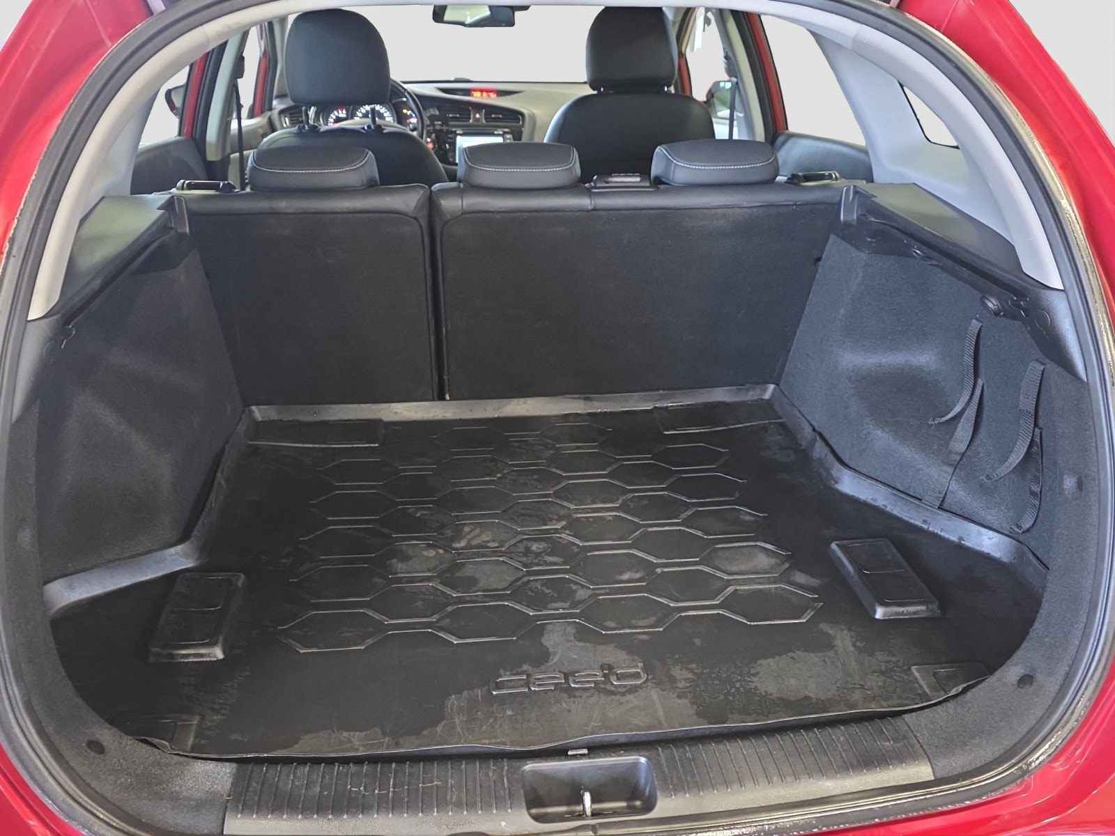 Kia cee'd_sw 1.6 CRDi Automatisk, 110hk, 2015