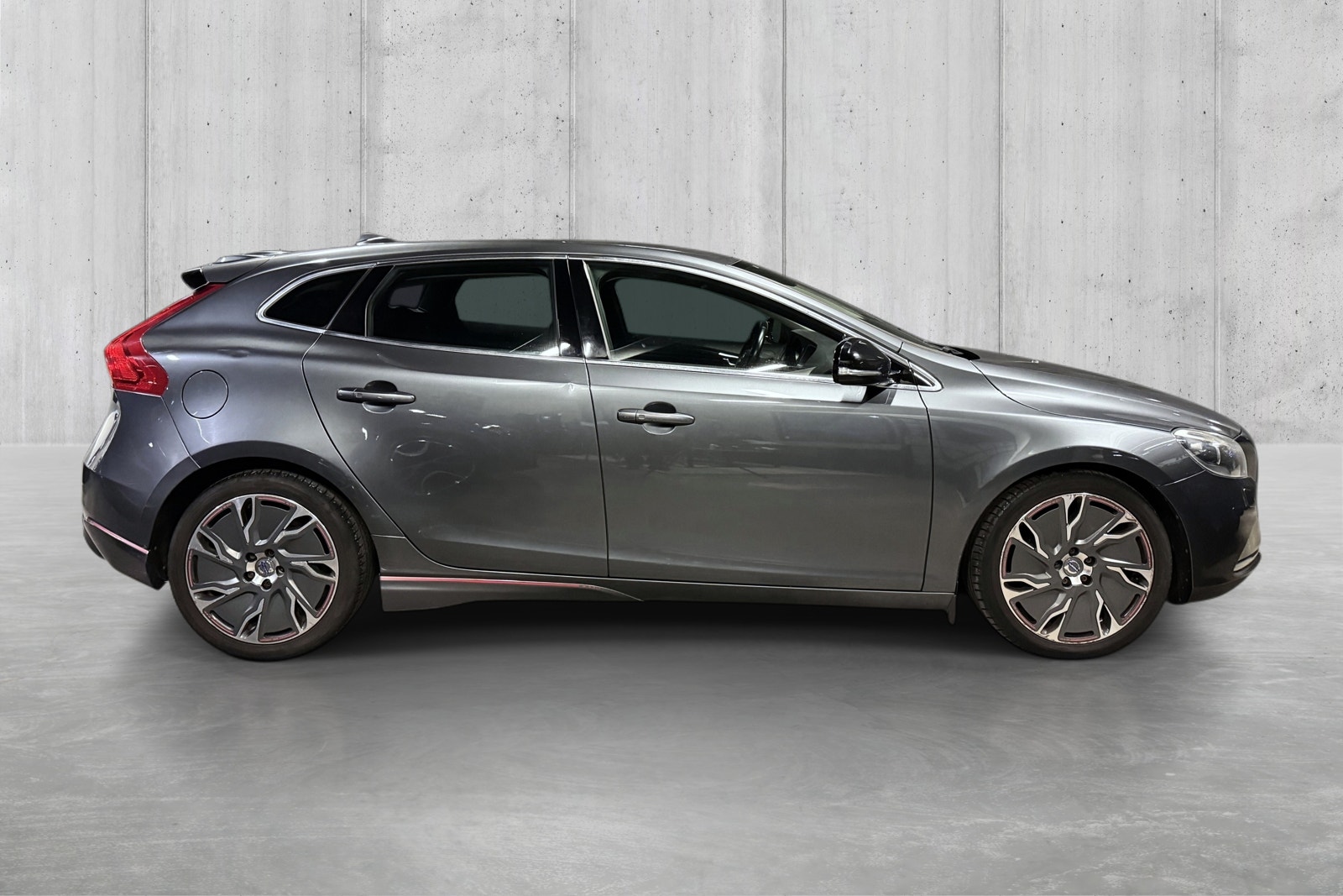 Volvo V40 D2 Manual, 115hp, 2013