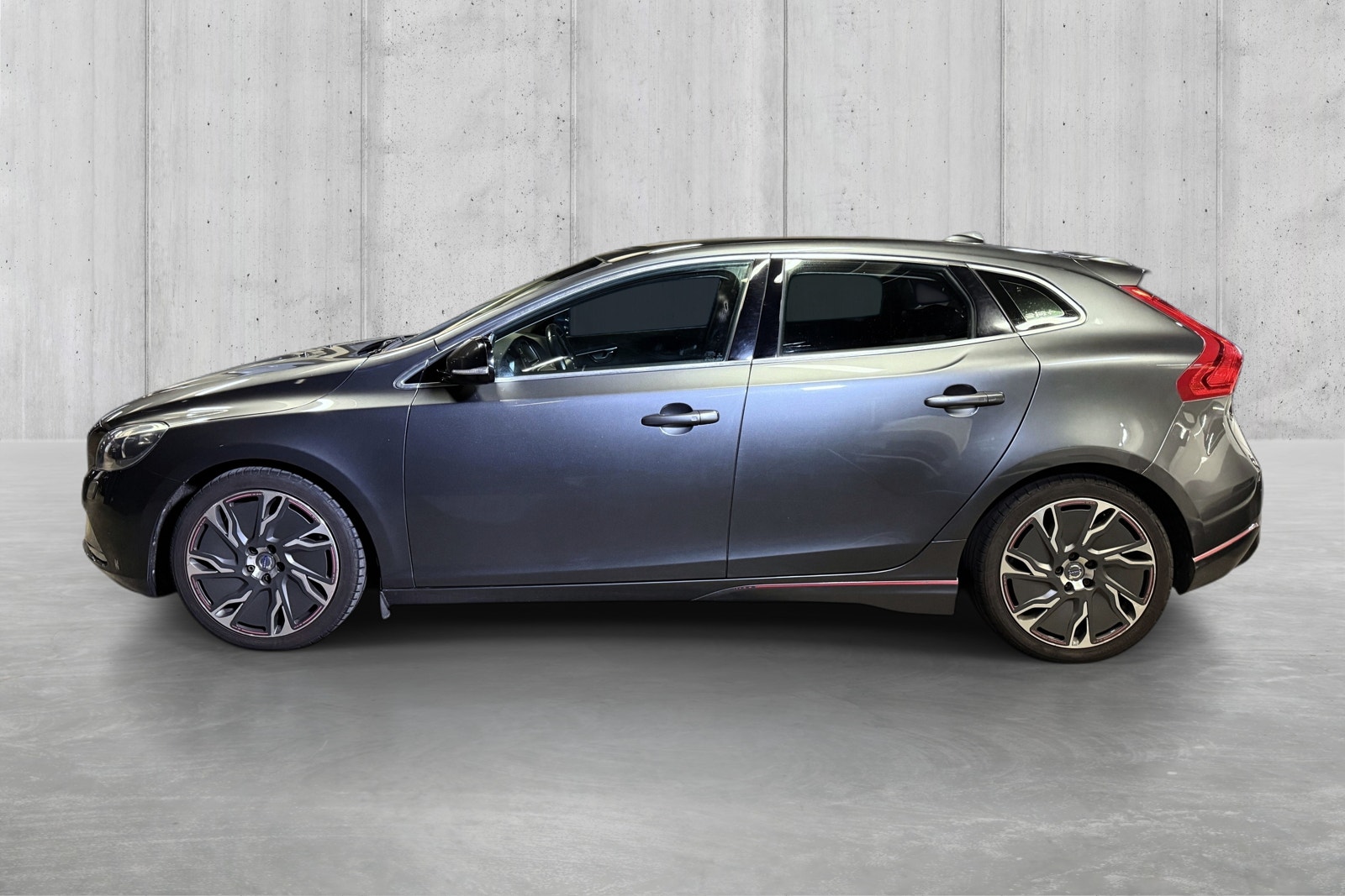 Volvo V40 D2 Manual, 115hp, 2013