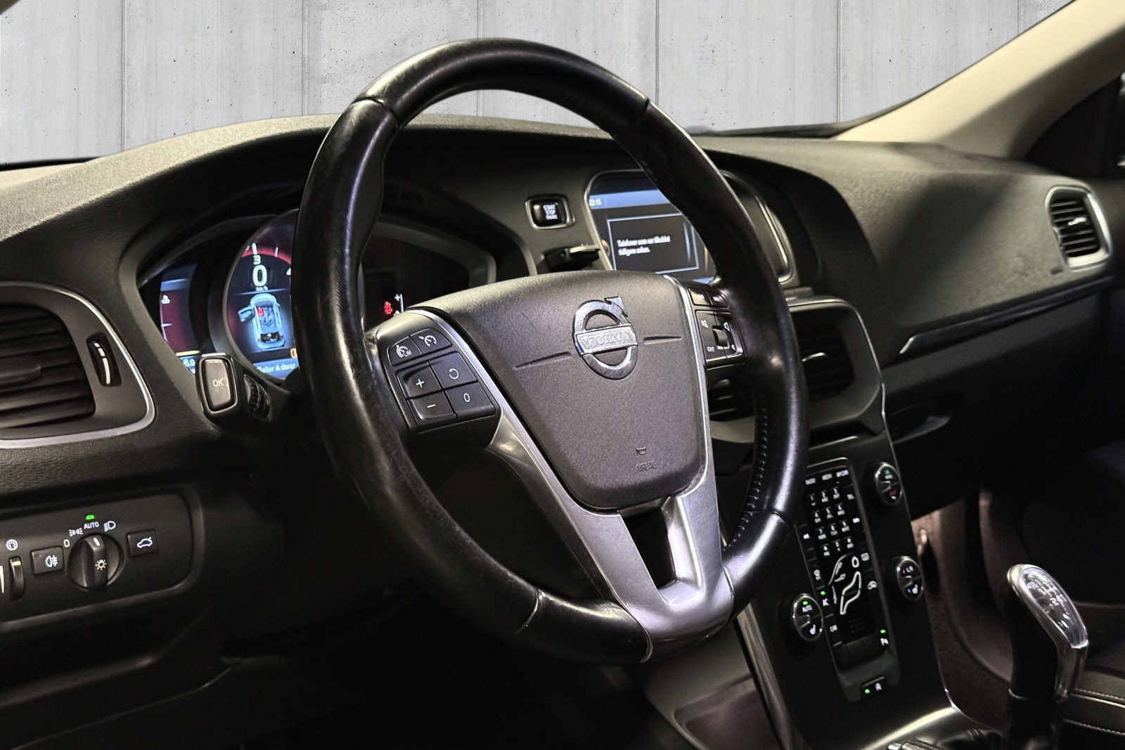 Volvo V40 D2 Manual, 115hp, 2013