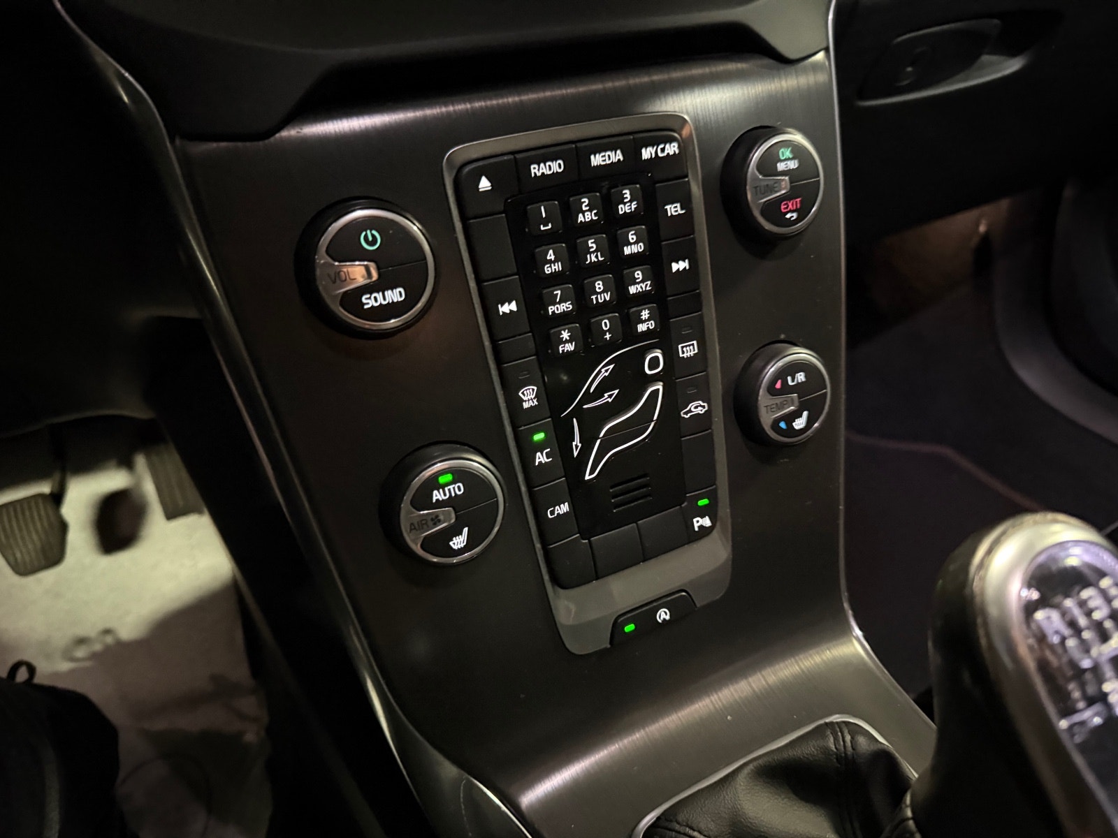 Volvo V40 D2 Manual, 115hp, 2013