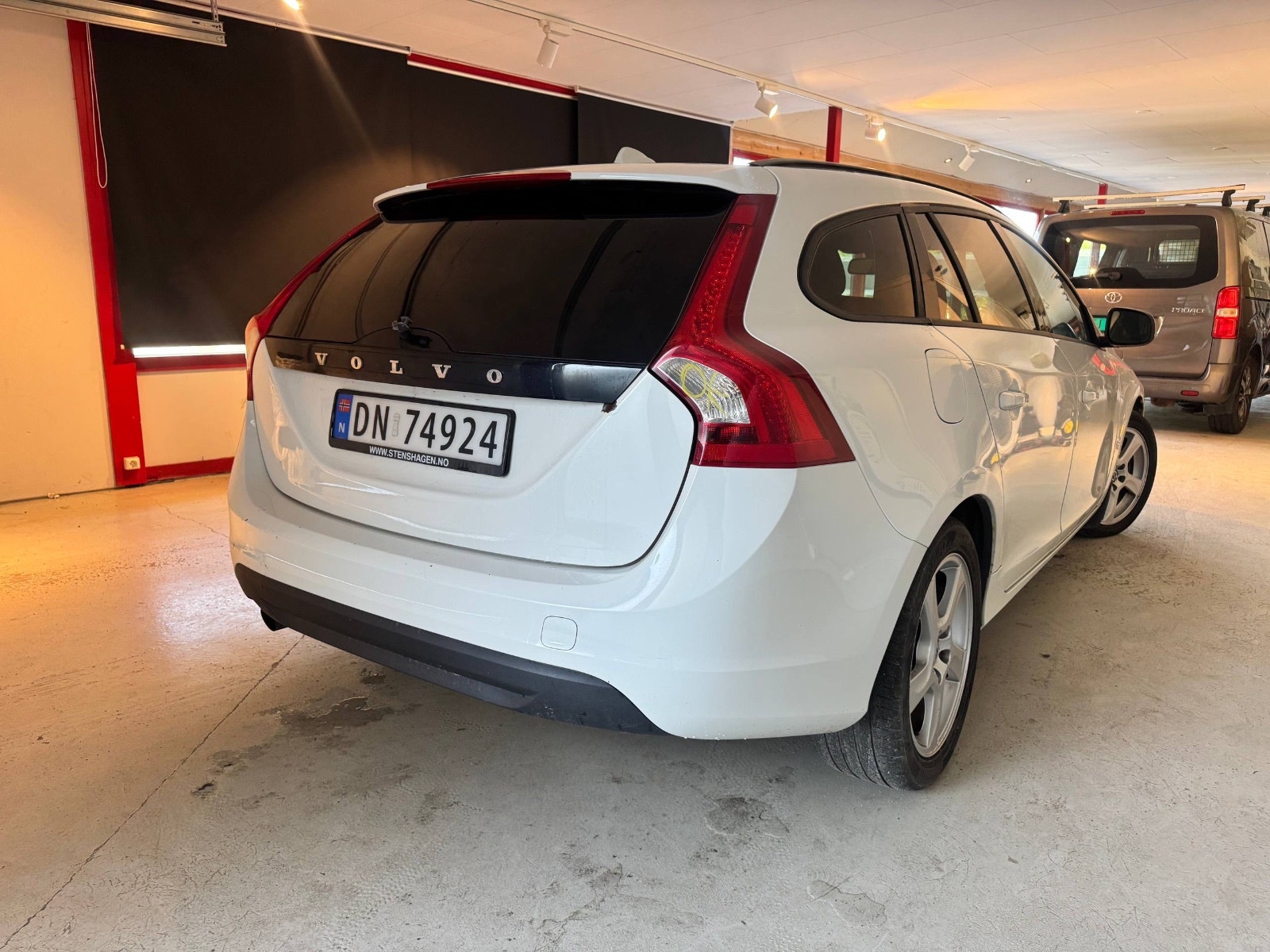 Volvo V60 DRIVe Manuell, 6-trinn, 115hk, 2012