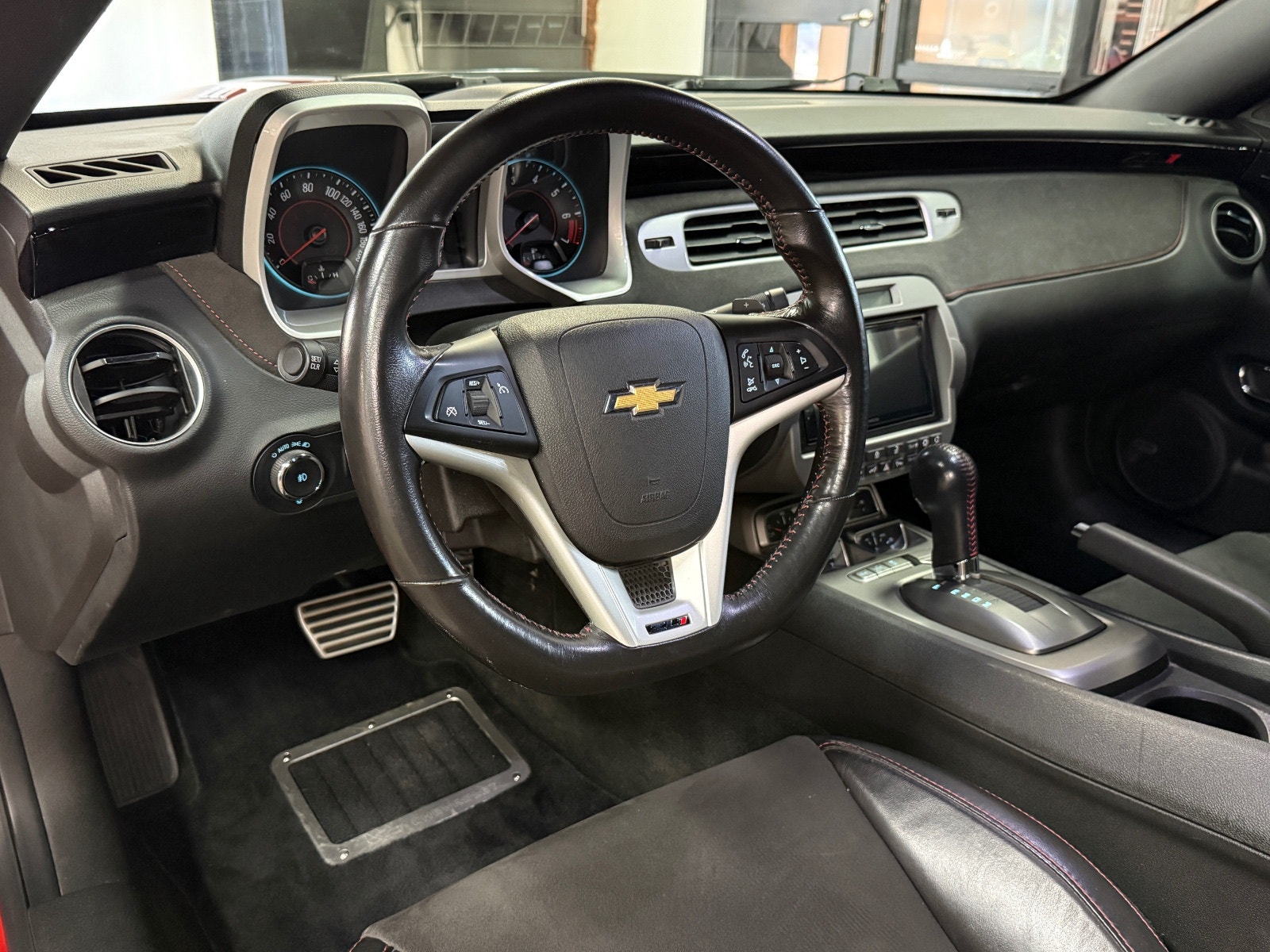Chevrolet Camaro ZL1 Hydra-Matic, 587hp, 2013