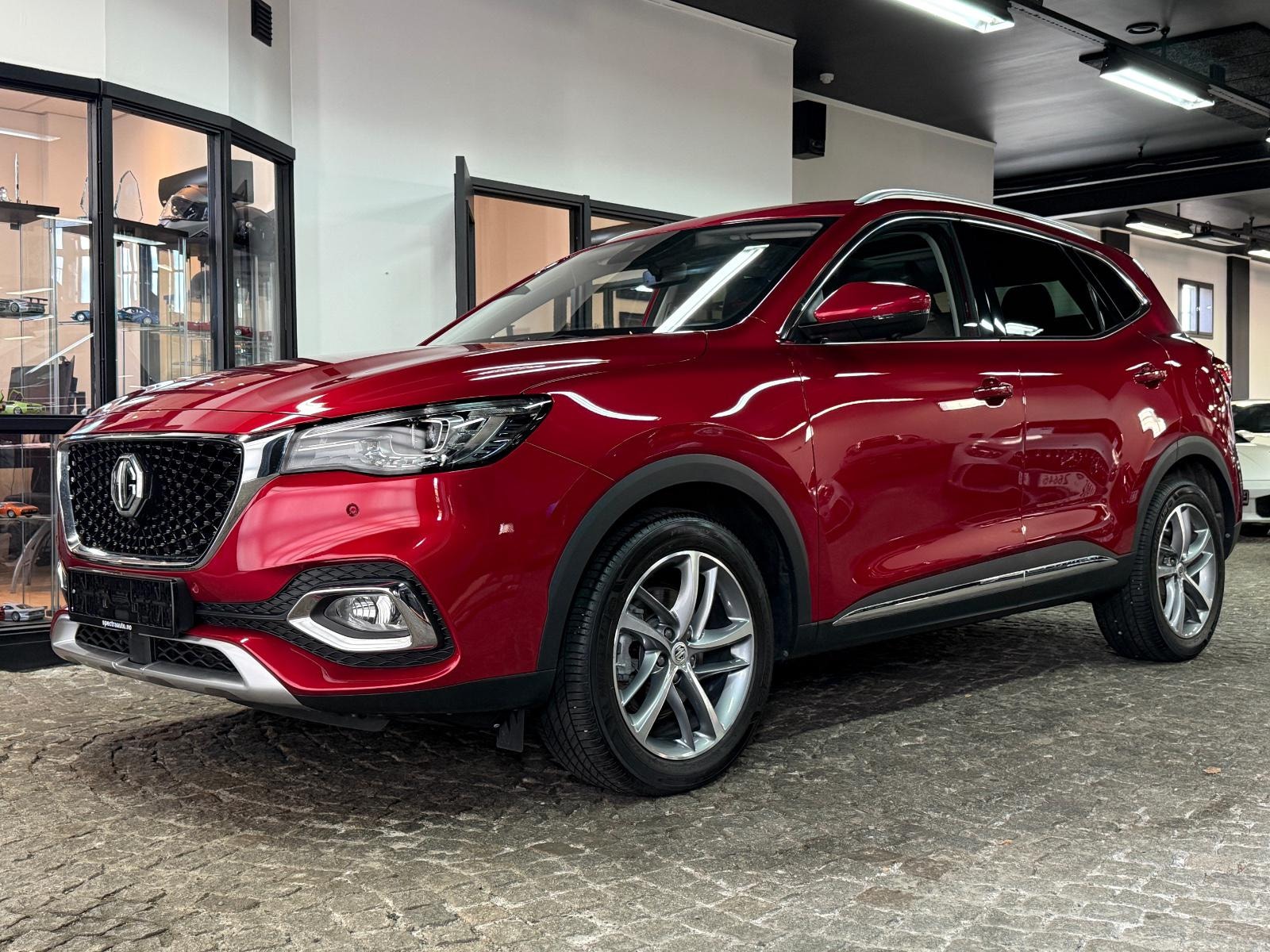 MG EHS PHEV EDU II, 258hp, 2021