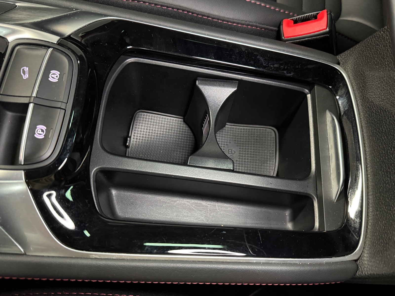 MG EHS PHEV EDU II, 258hp, 2021