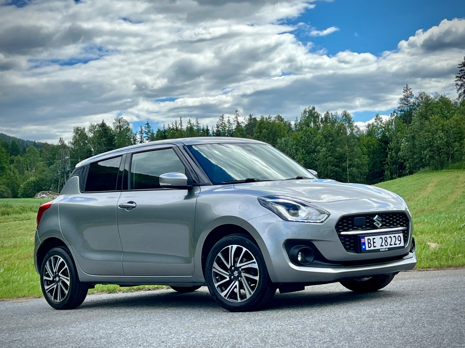 Suzuki Swift Hybrid AllGrip Manual, 5-trins, 83ps, 2021