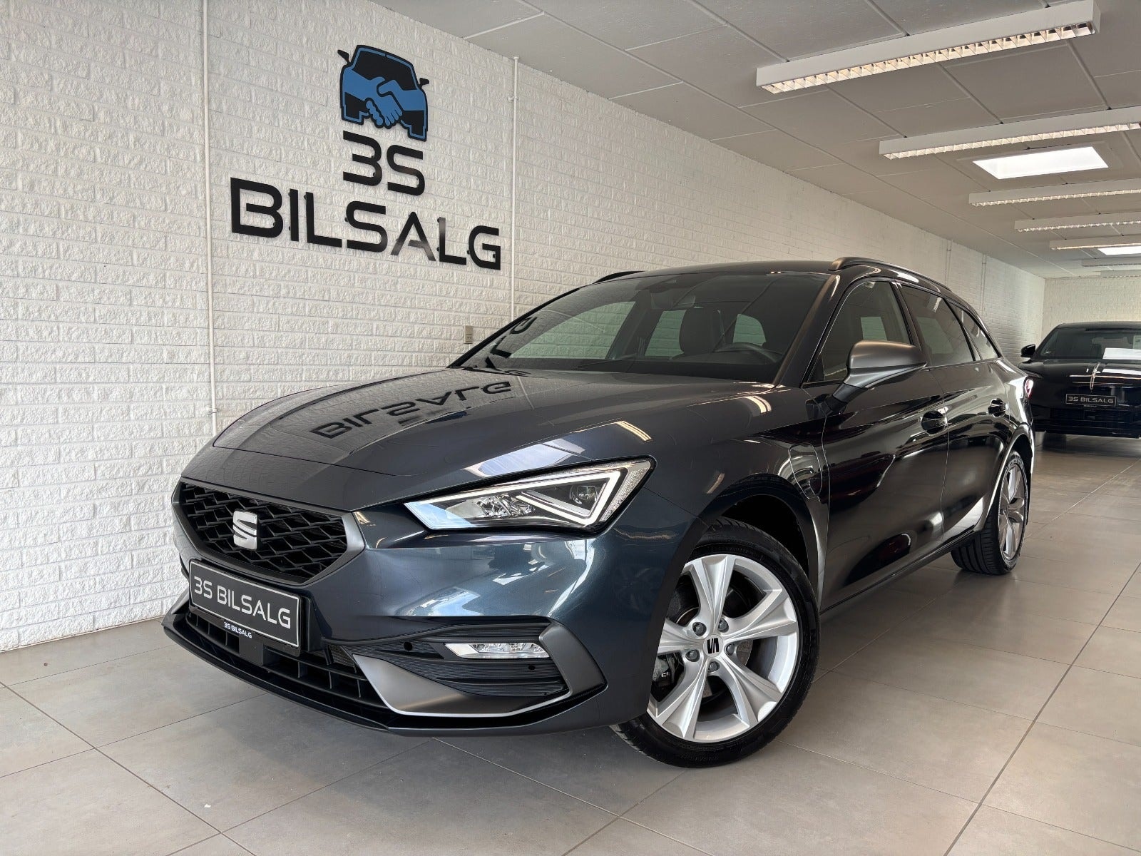 SEAT Leon Sportstourer e-Hybrid DSG Sequential, 6-trins, 204ps, 2024