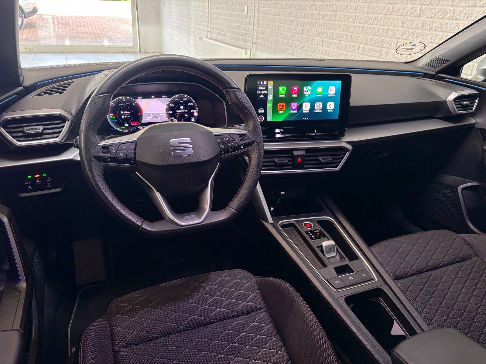SEAT Leon Sportstourer e-Hybrid DSG Sequential, 6-trins, 204ps, 2024