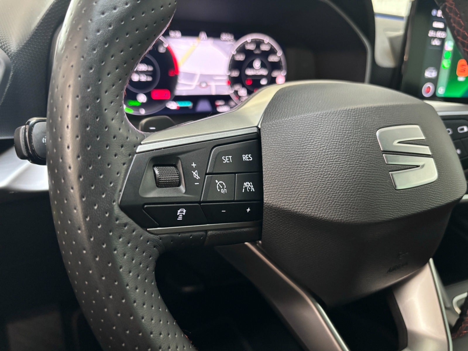 SEAT Leon Sportstourer e-Hybrid DSG Sequential, 6-trins, 204ps, 2024