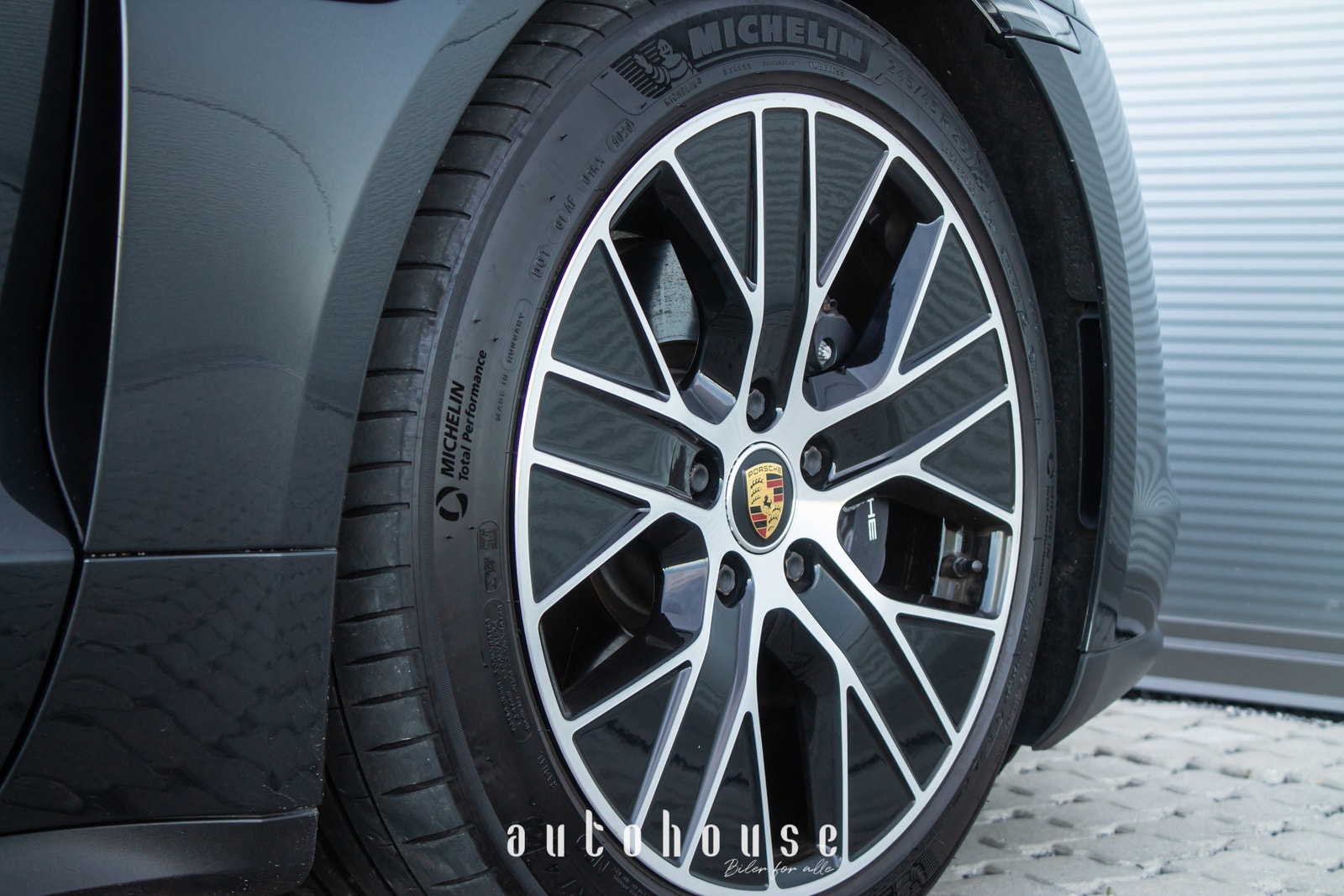 Porsche Taycan Direct Drive/Automatic, 326hp, 2021