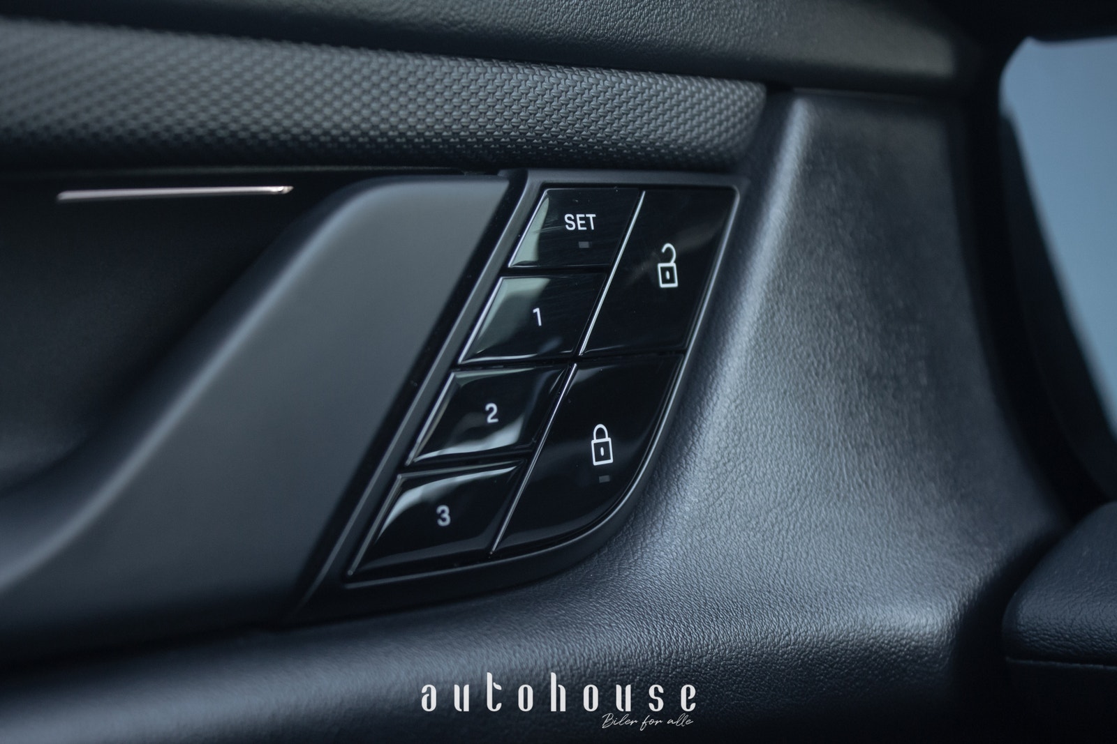 Porsche Taycan Direct Drive/Automatic, 326hp, 2021