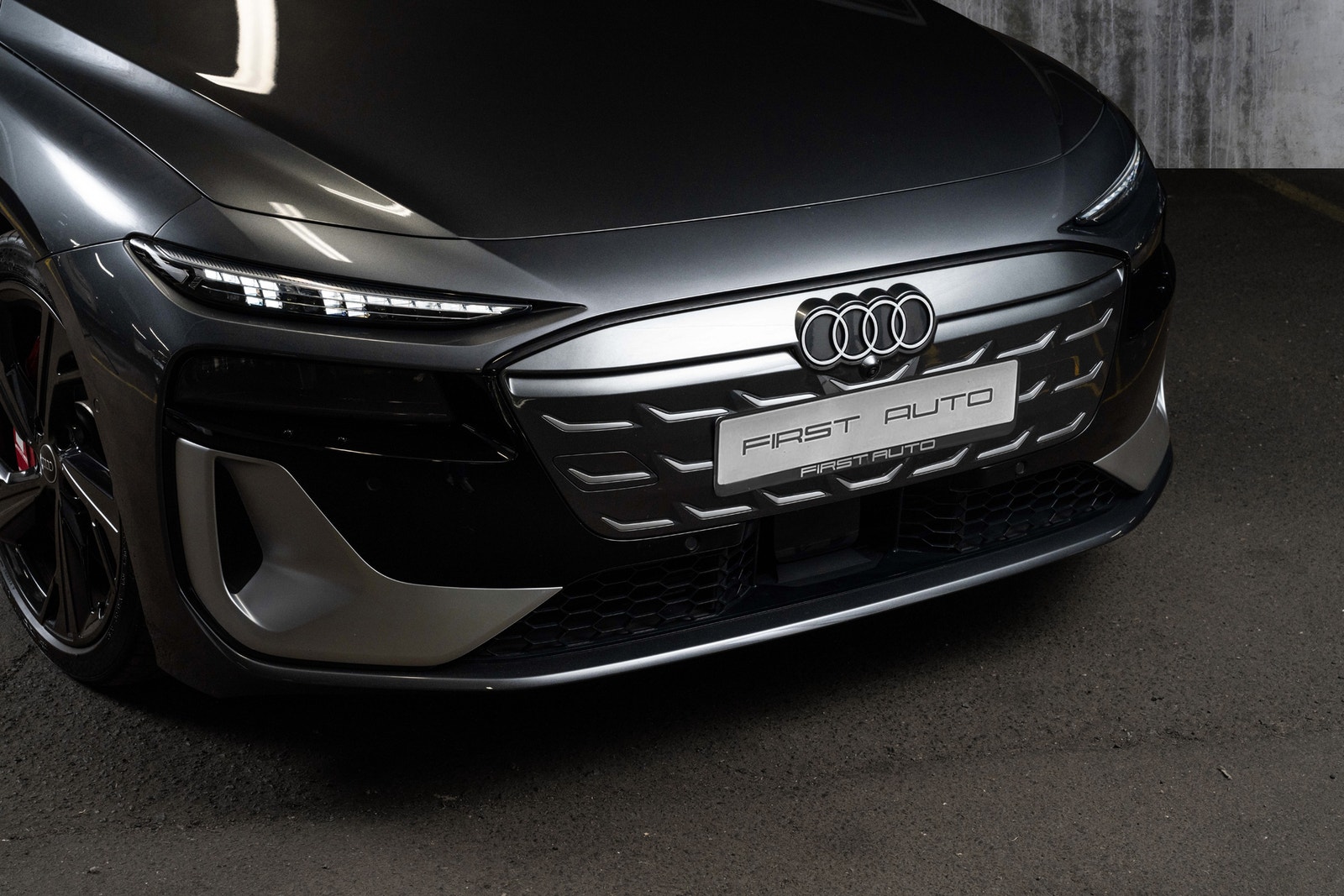 Audi S6 Avant e-tron, 503hp, 2025