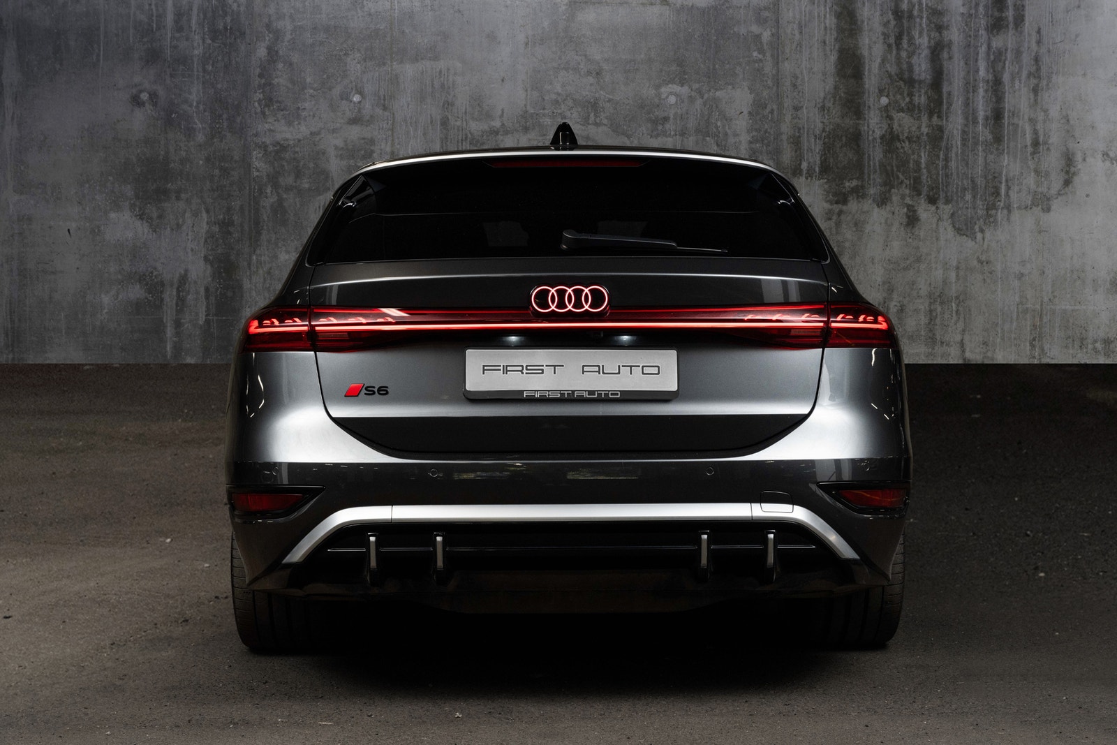 Audi S6 Avant e-tron, 503hp, 2025