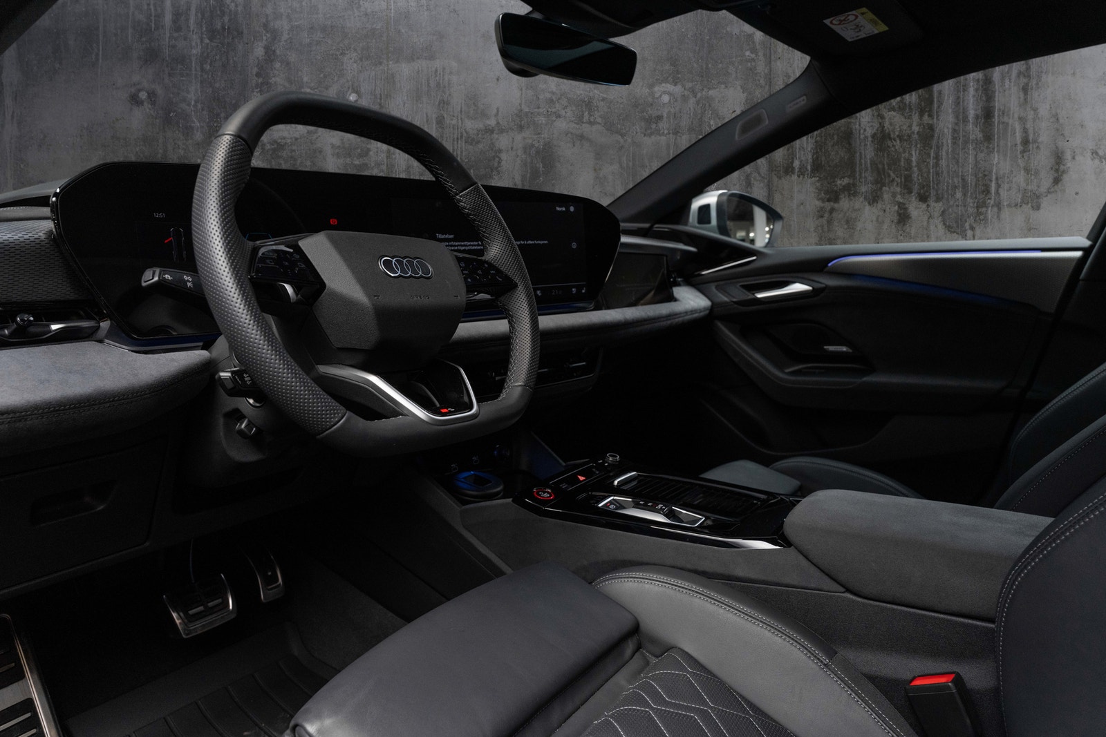 Audi S6 Avant e-tron, 503hp, 2025