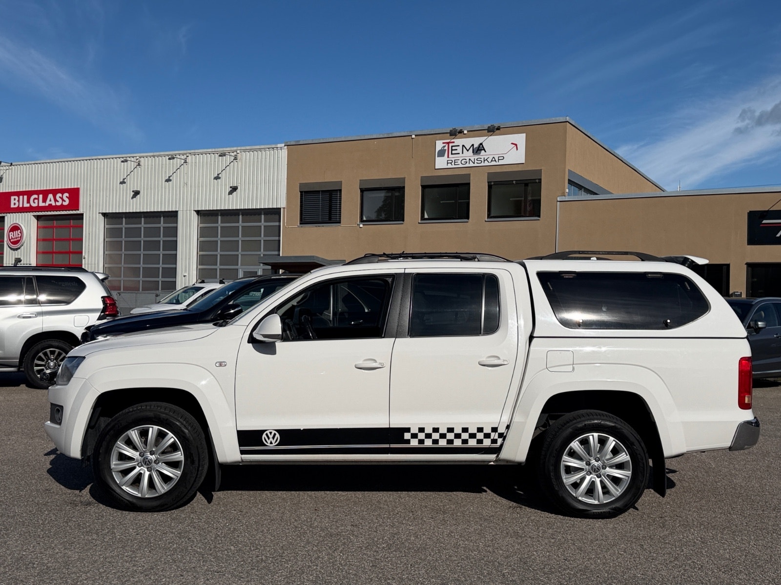 Volkswagen Amarok DoubleCab 2.8t 2.0 BiTDI 4Motion Automatic, 180hp, 2014