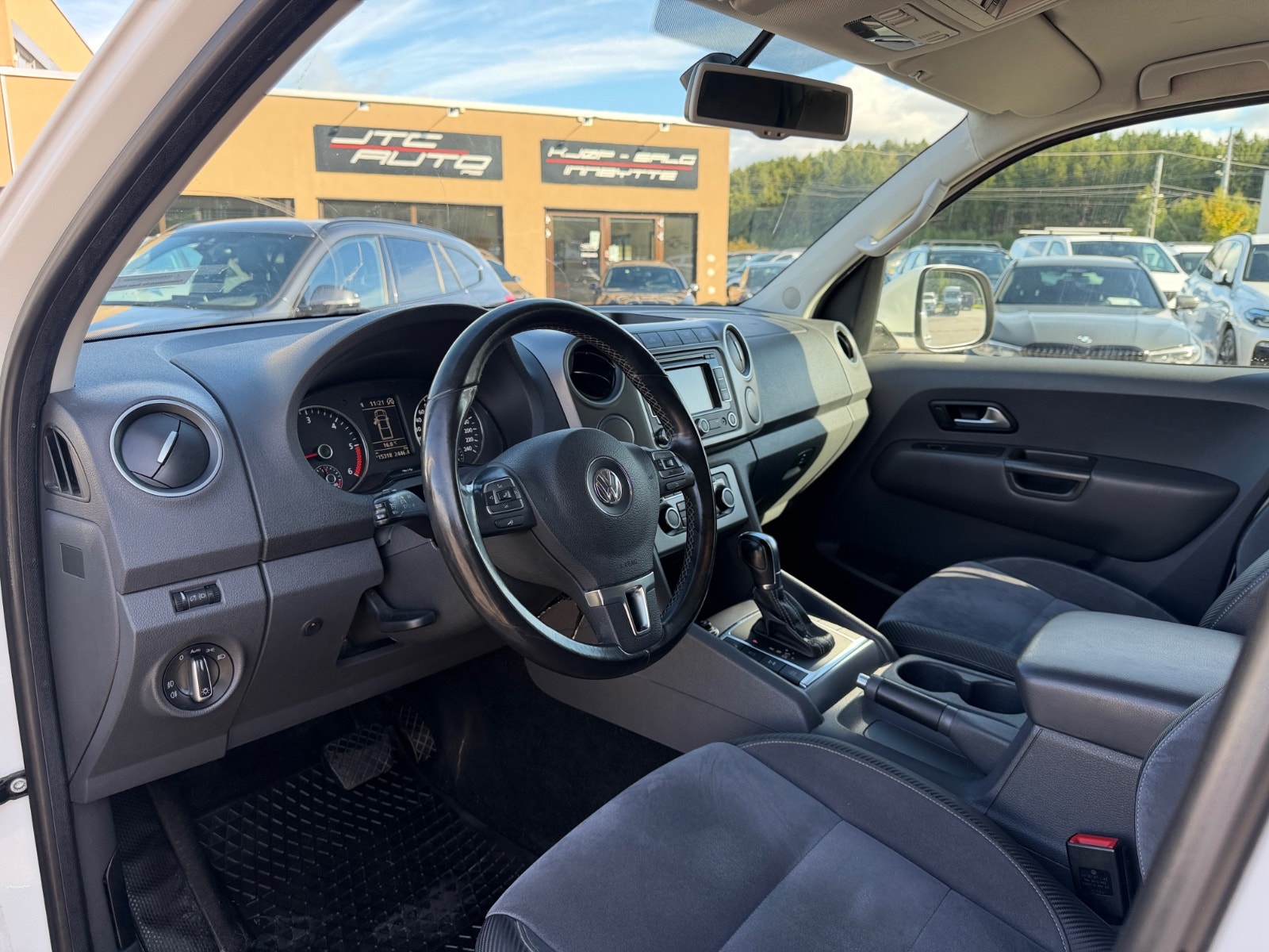 Volkswagen Amarok DoubleCab 2.8t 2.0 BiTDI 4Motion Automatic, 180hp, 2014