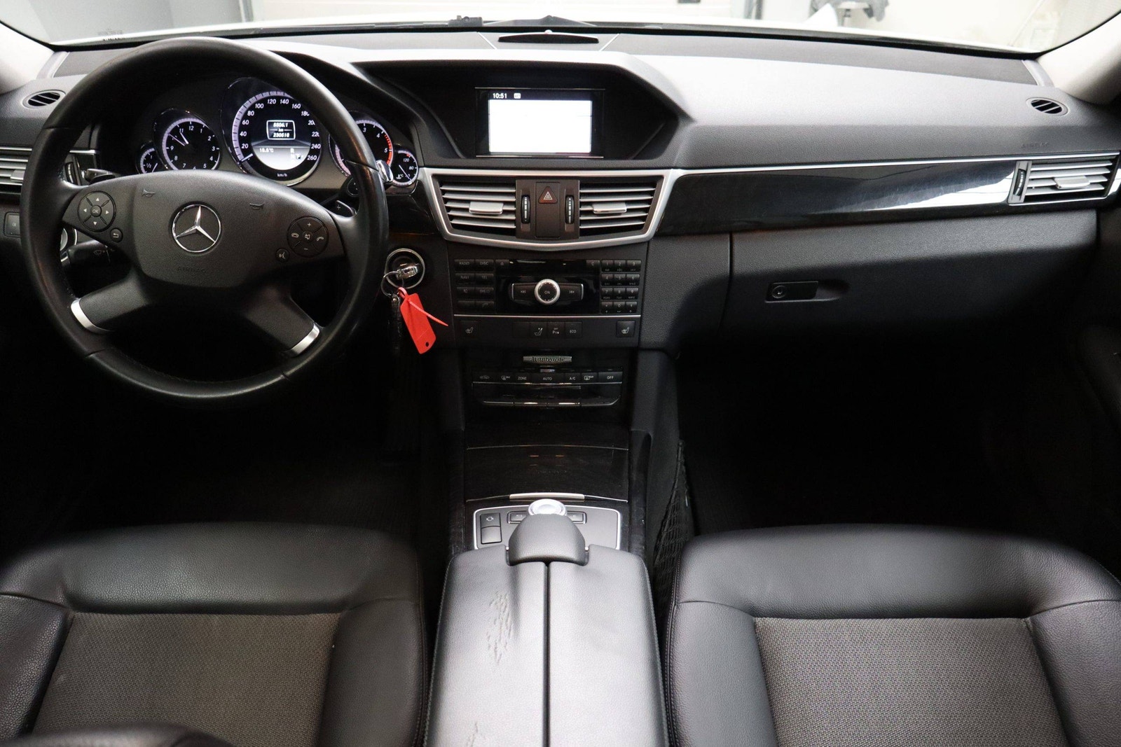 Mercedes-Benz E 220 CDI BlueEFFICIENCY 7G-Tronic Plus, 170hp, 2012