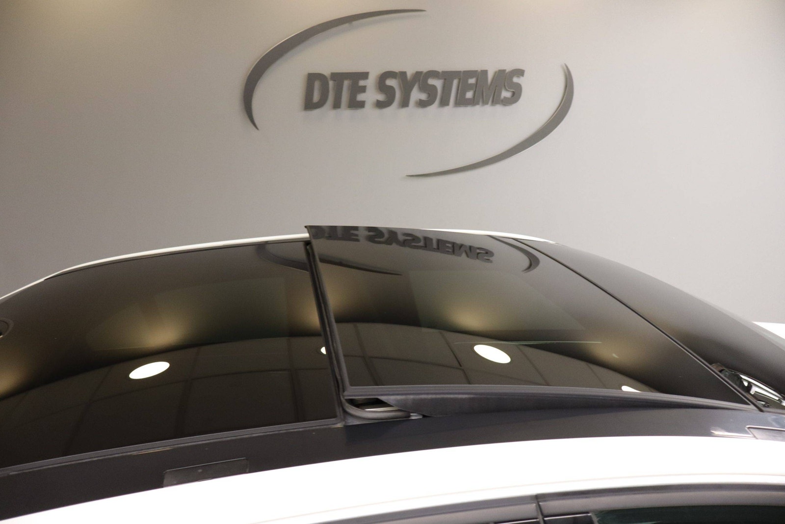 Mercedes-Benz E 220 CDI BlueEFFICIENCY 7G-Tronic Plus, 170hp, 2012