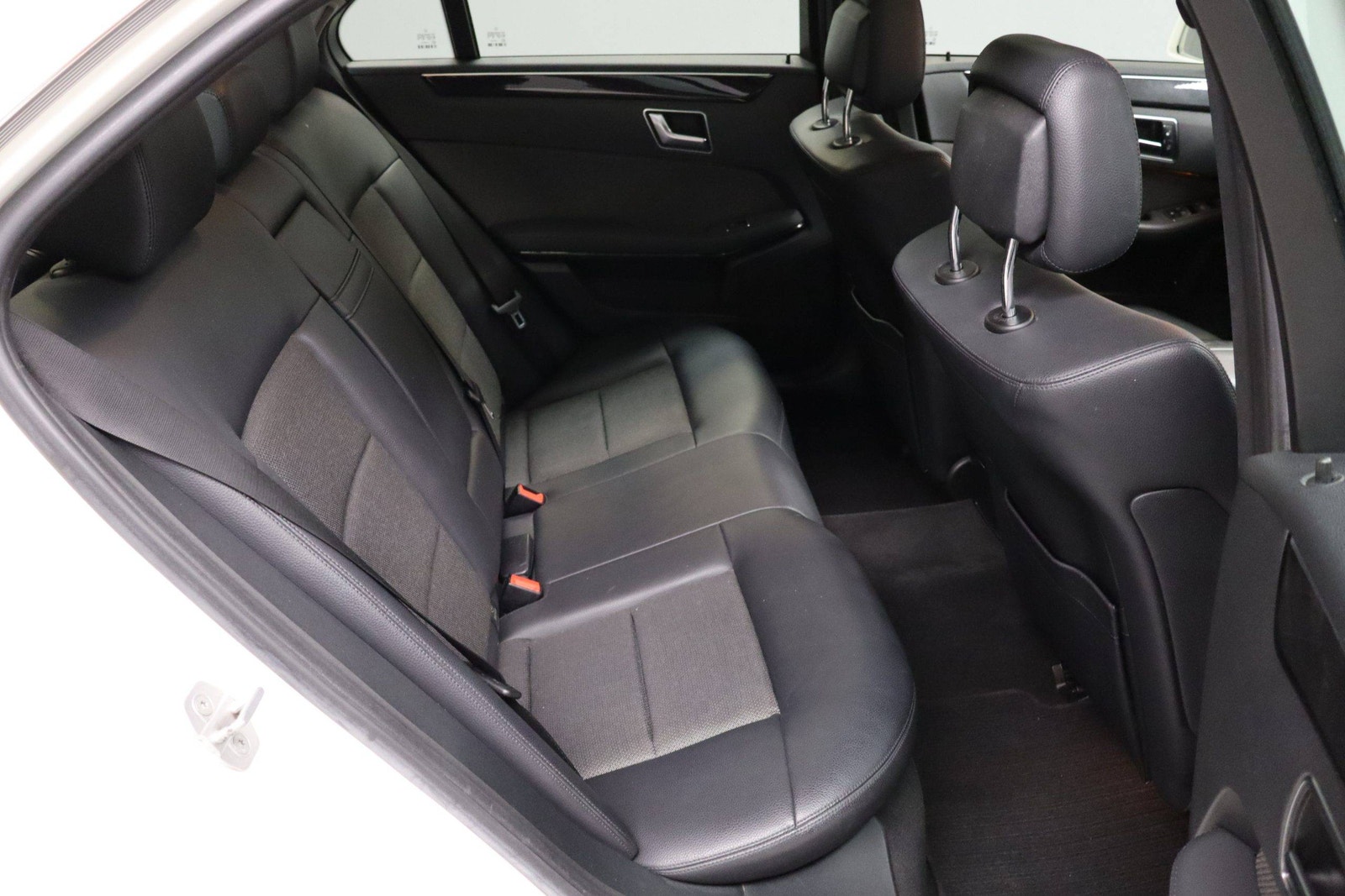 Mercedes-Benz E 220 CDI BlueEFFICIENCY 7G-Tronic Plus, 170hp, 2012
