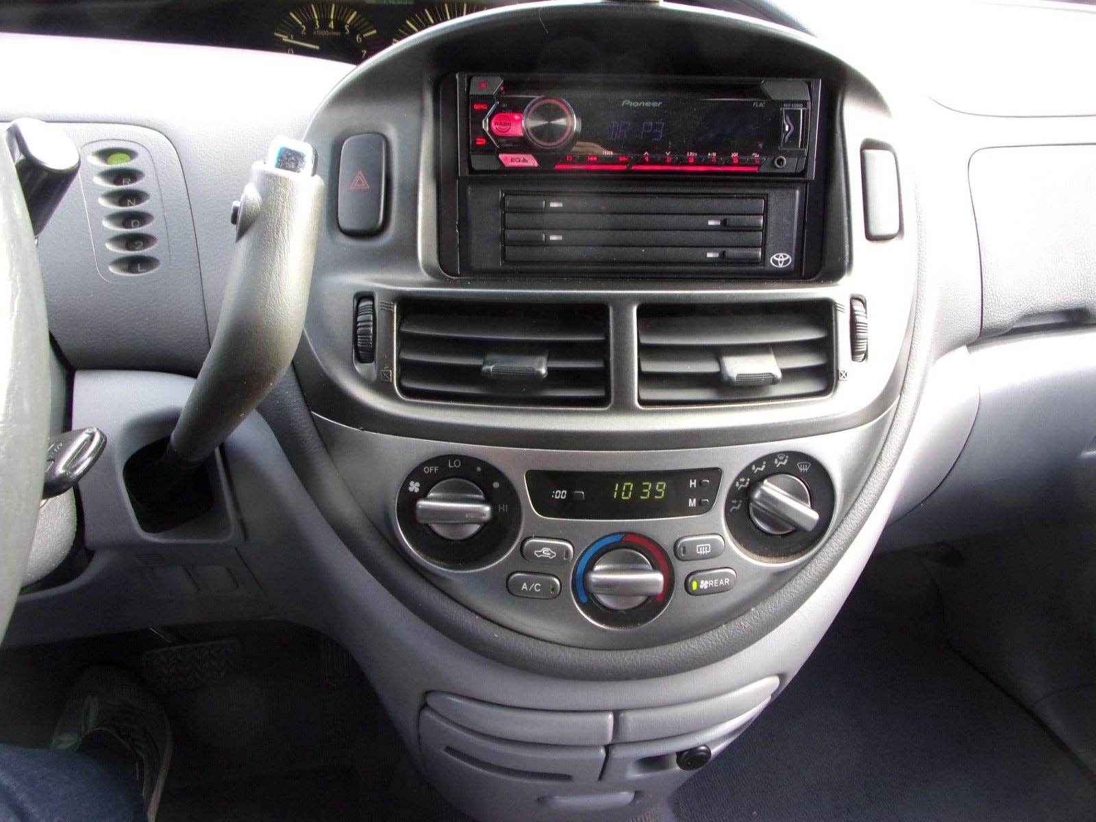 Toyota Previa 2.4 Automatic, 156hp, 2001