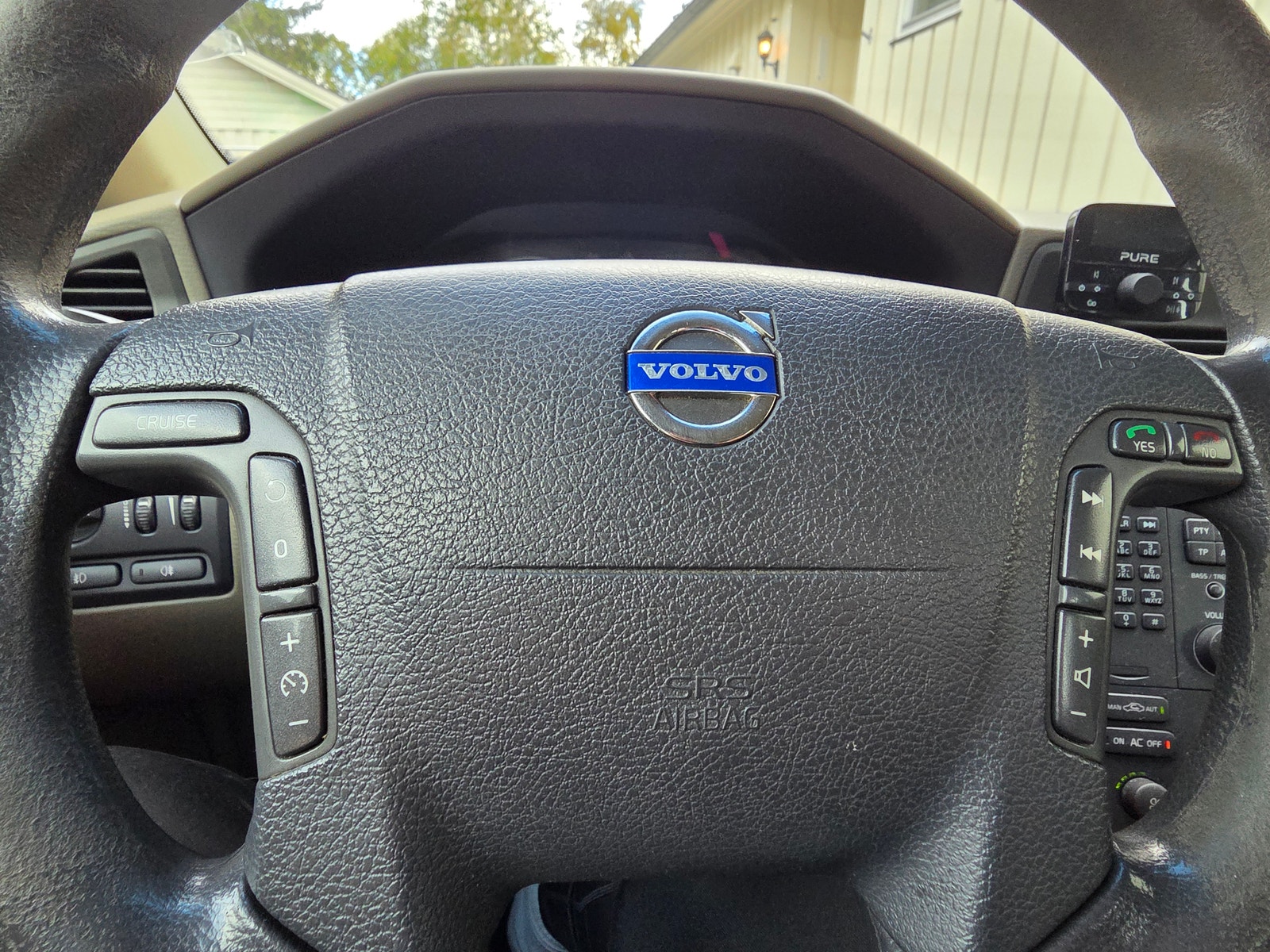 Volvo V70 2.4D Automatic, 130hp, 2003