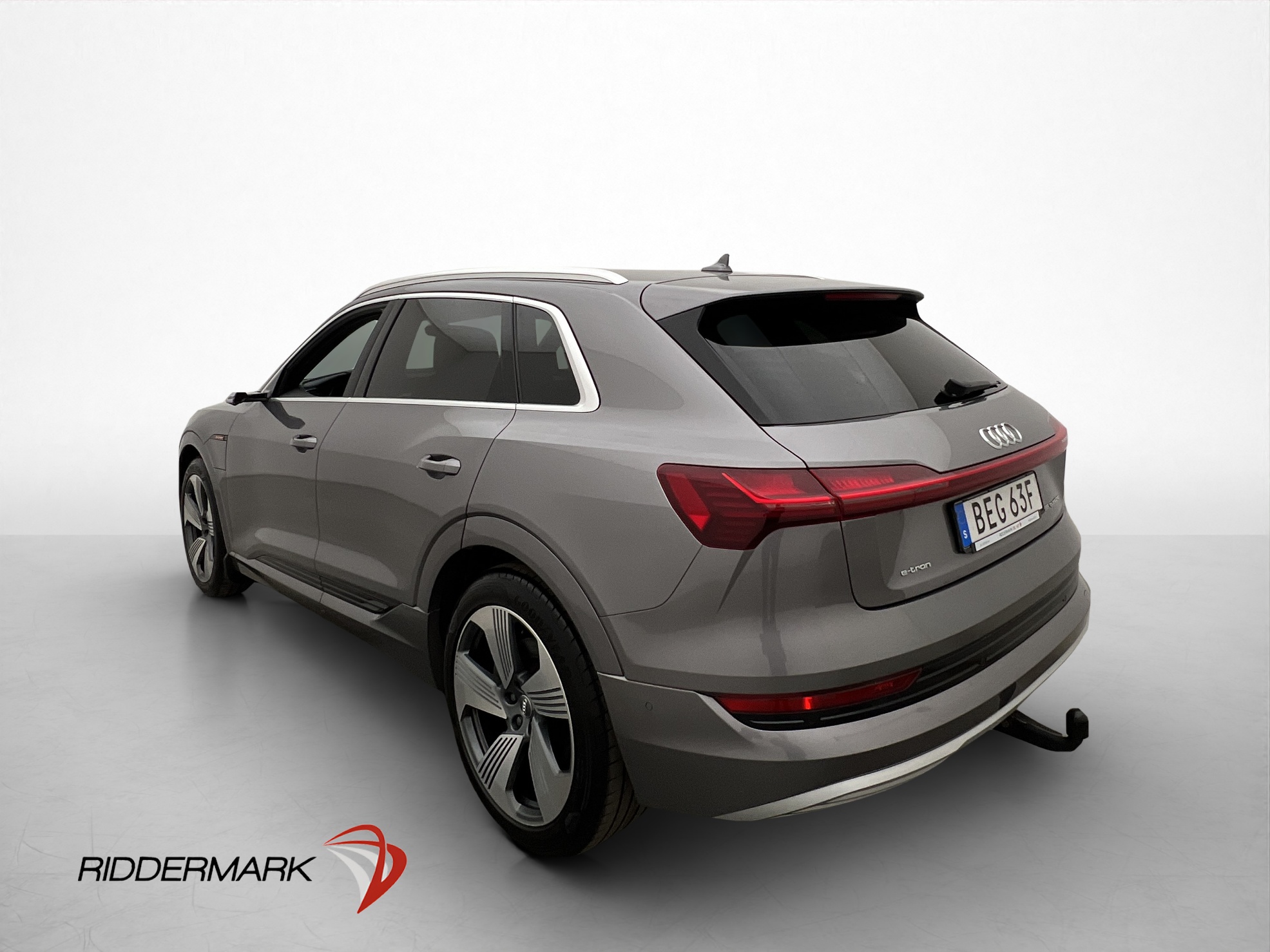 Audi e-tron 55 quattro, 408ps, 2019