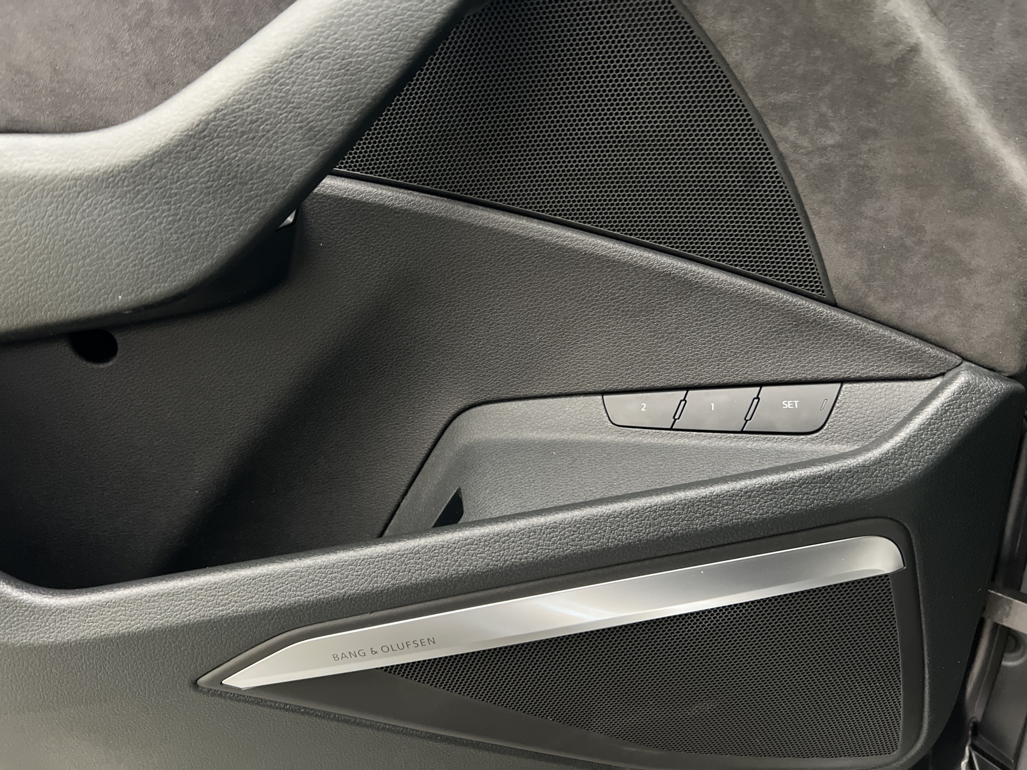 Audi e-tron 55 quattro, 408ps, 2019