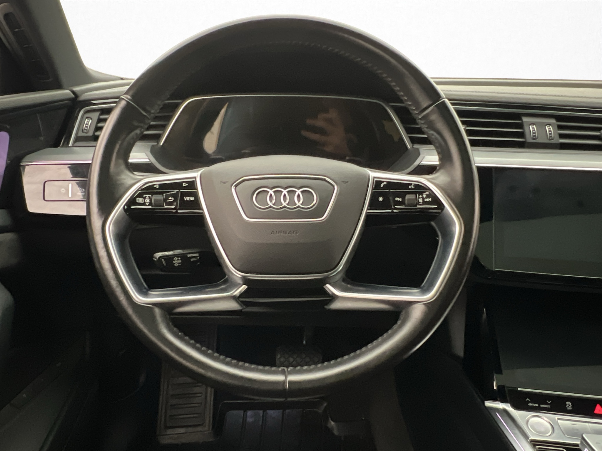 Audi e-tron 55 quattro, 408ps, 2019