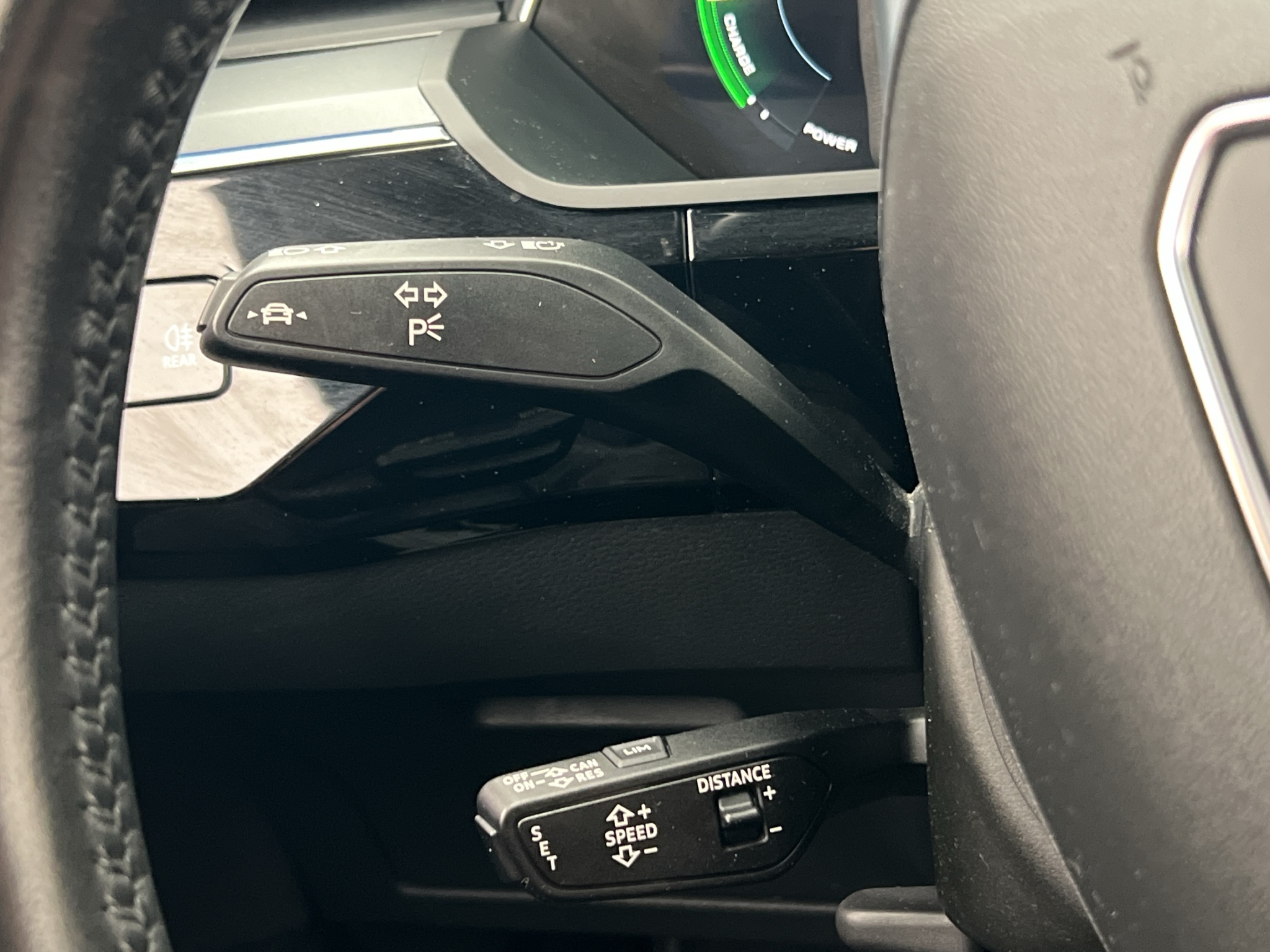 Audi e-tron 55 quattro, 408ps, 2019