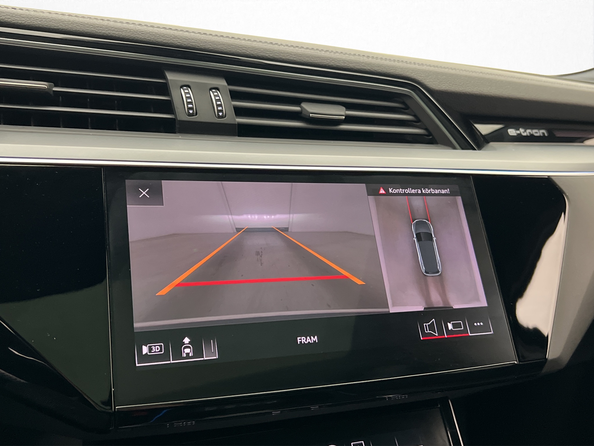 Audi e-tron 55 quattro, 408ps, 2019