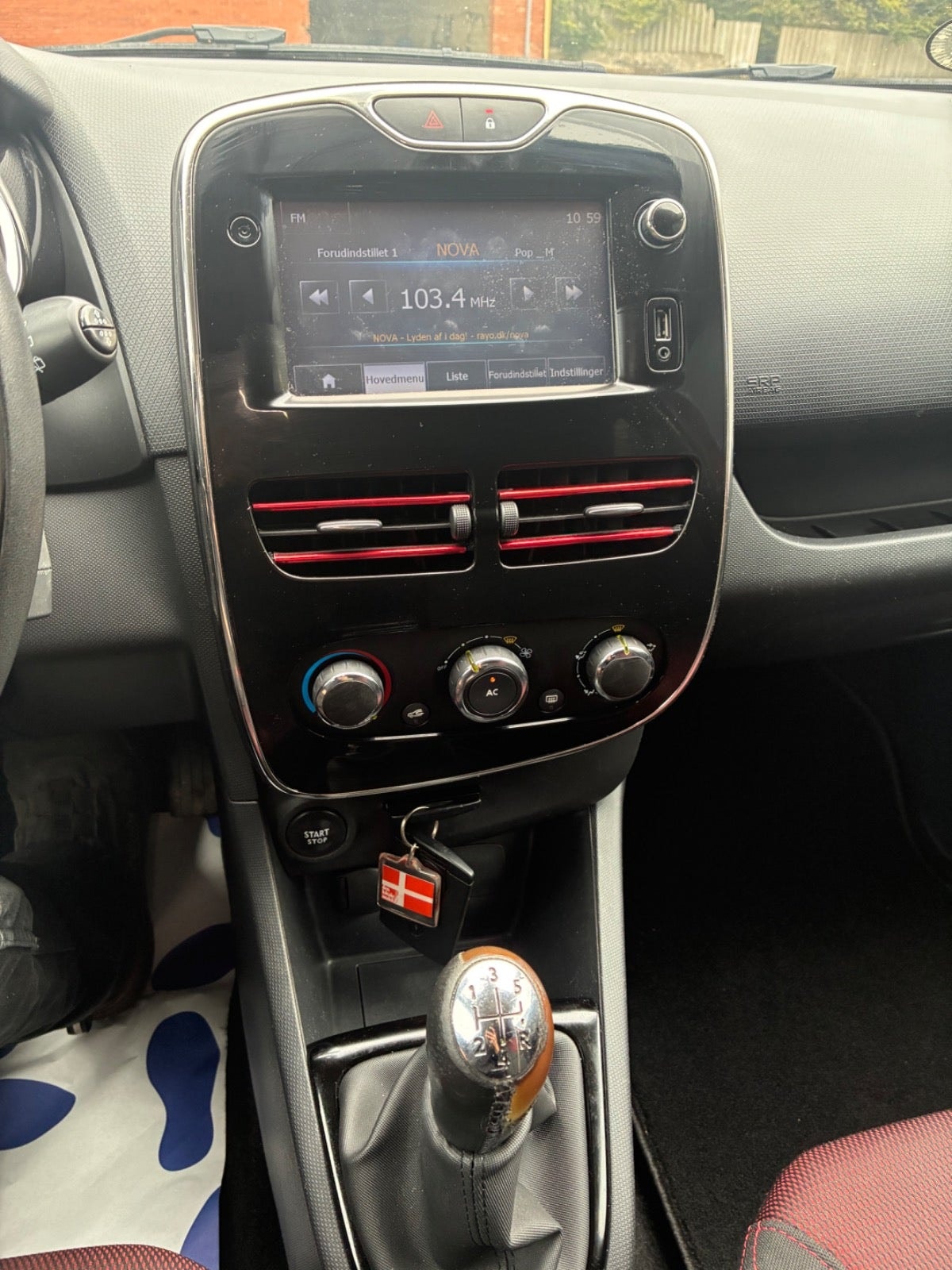Renault Clio 1.5 dCi Manuell, 5-trinn, 75hk, 2013